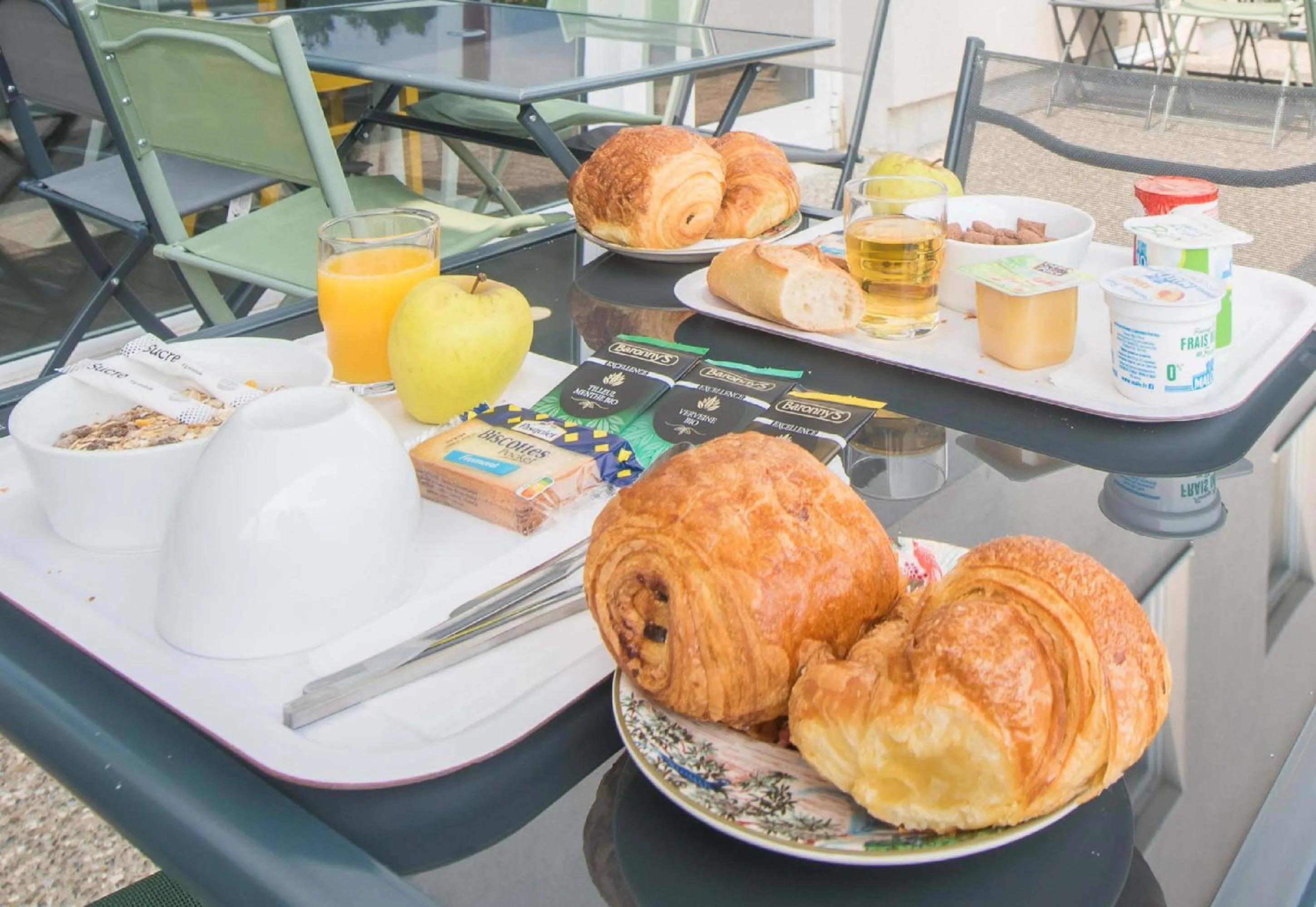 Breakfast in B&B HOTEL Gap