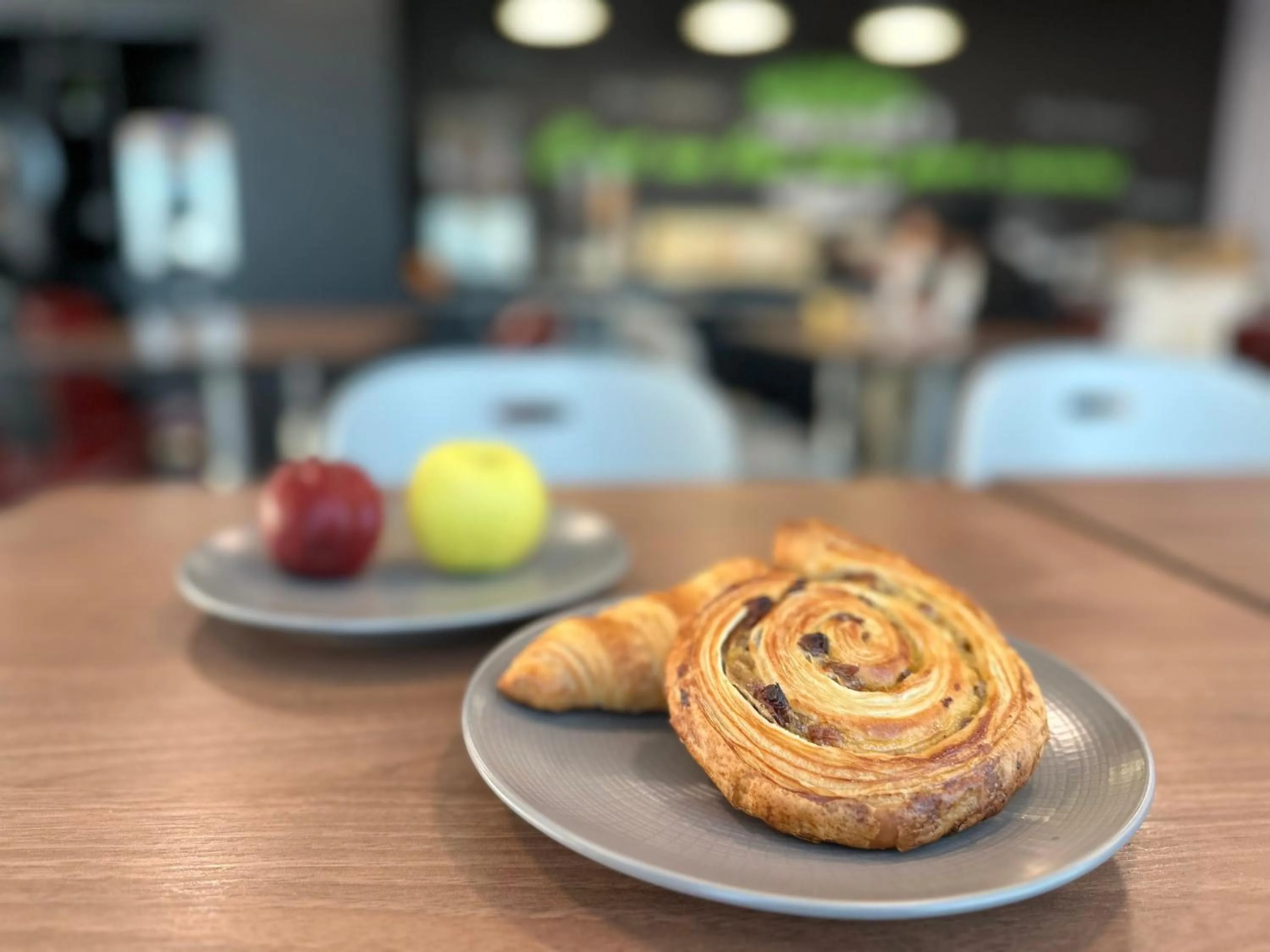 Food and drinks in Campanile Belfort Montbéliard - Gare La Jonxion.