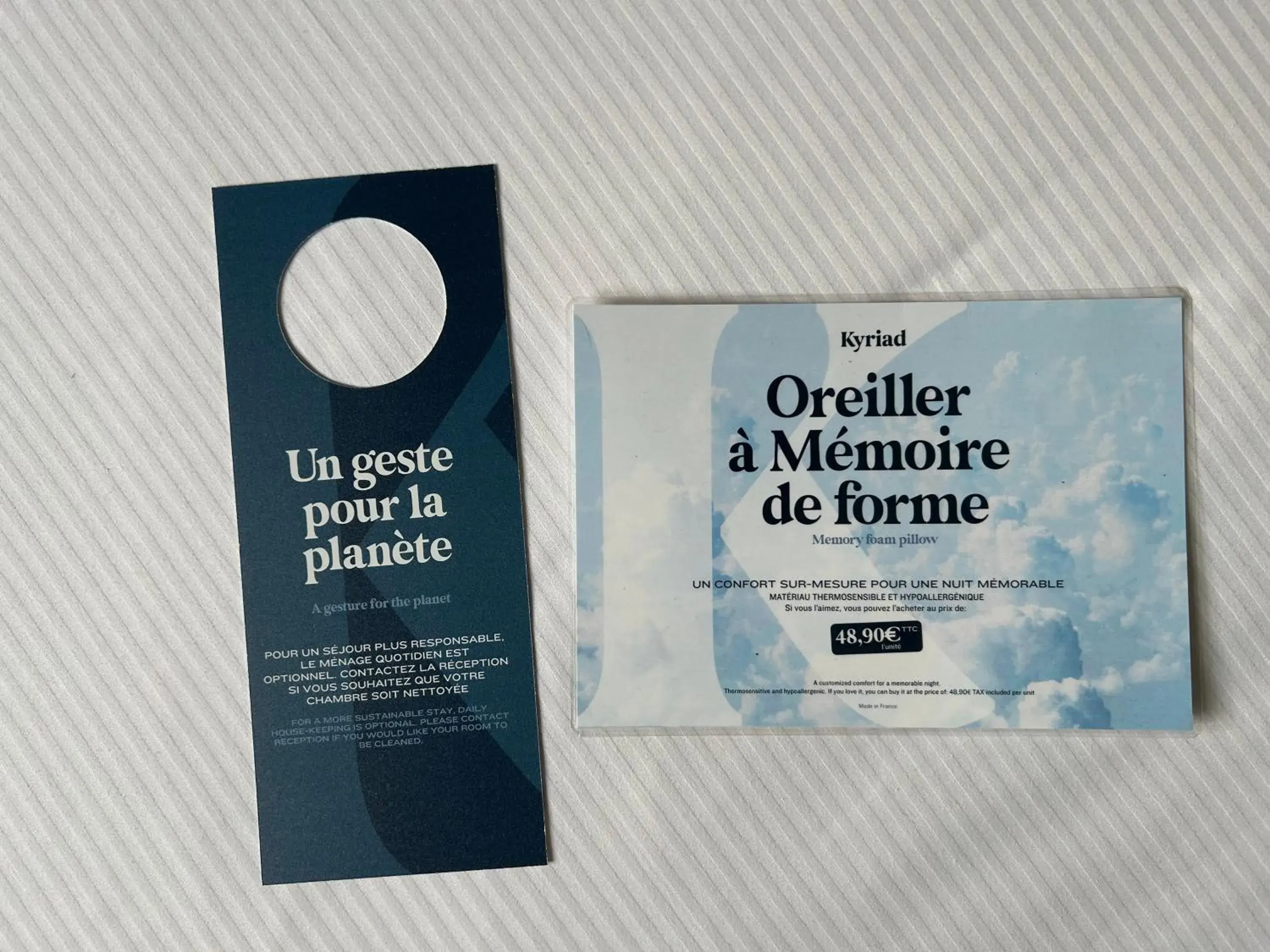 Standard Room - 1 Double Bed 3 Single Beds in Kyriad Montpellier Aéroport - Parc Expo Standard Room - 1 Double Bed 3 Single Beds in Kyriad Montpellier Aéroport - Parc Expo