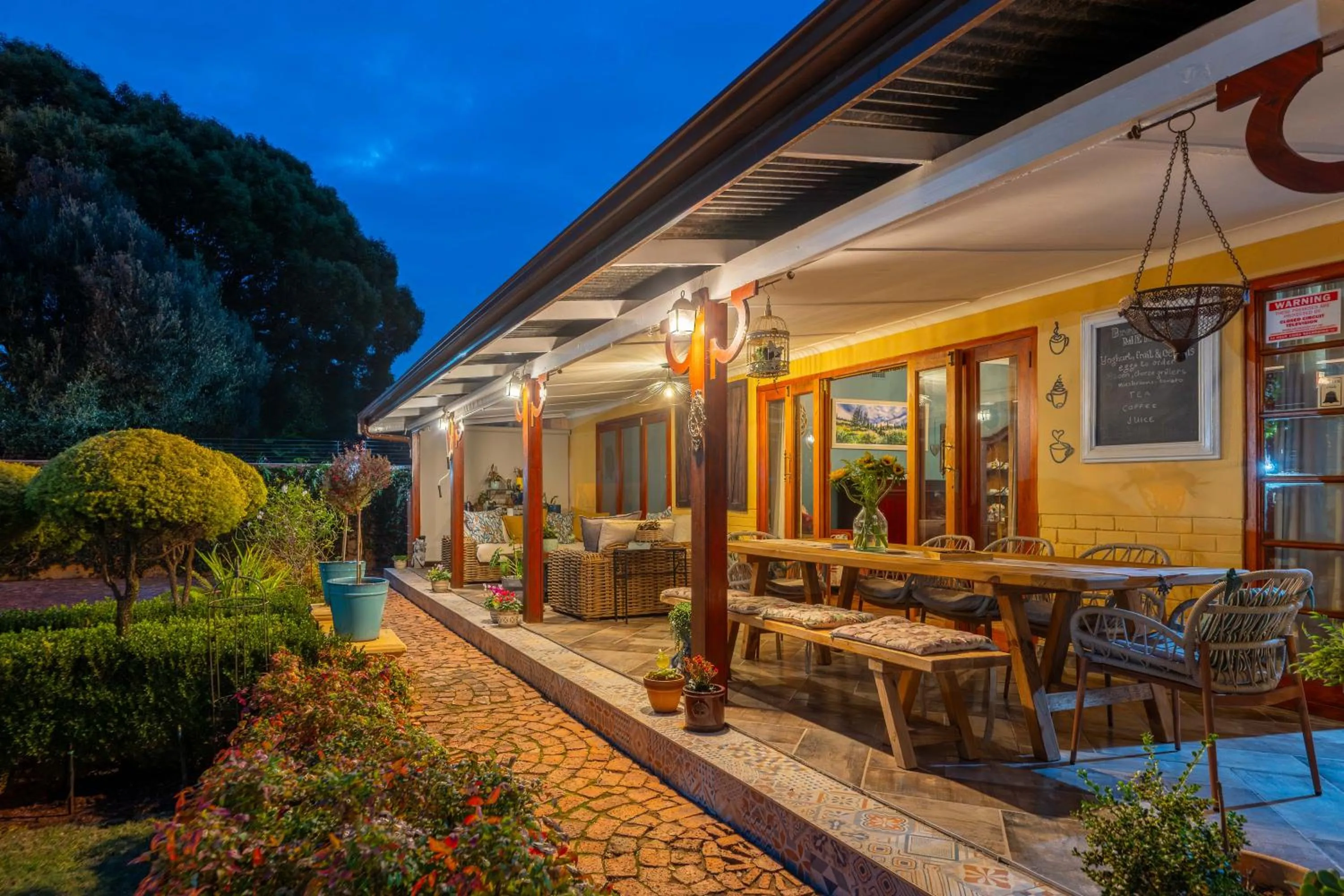 Property building in Hampton House Guest House