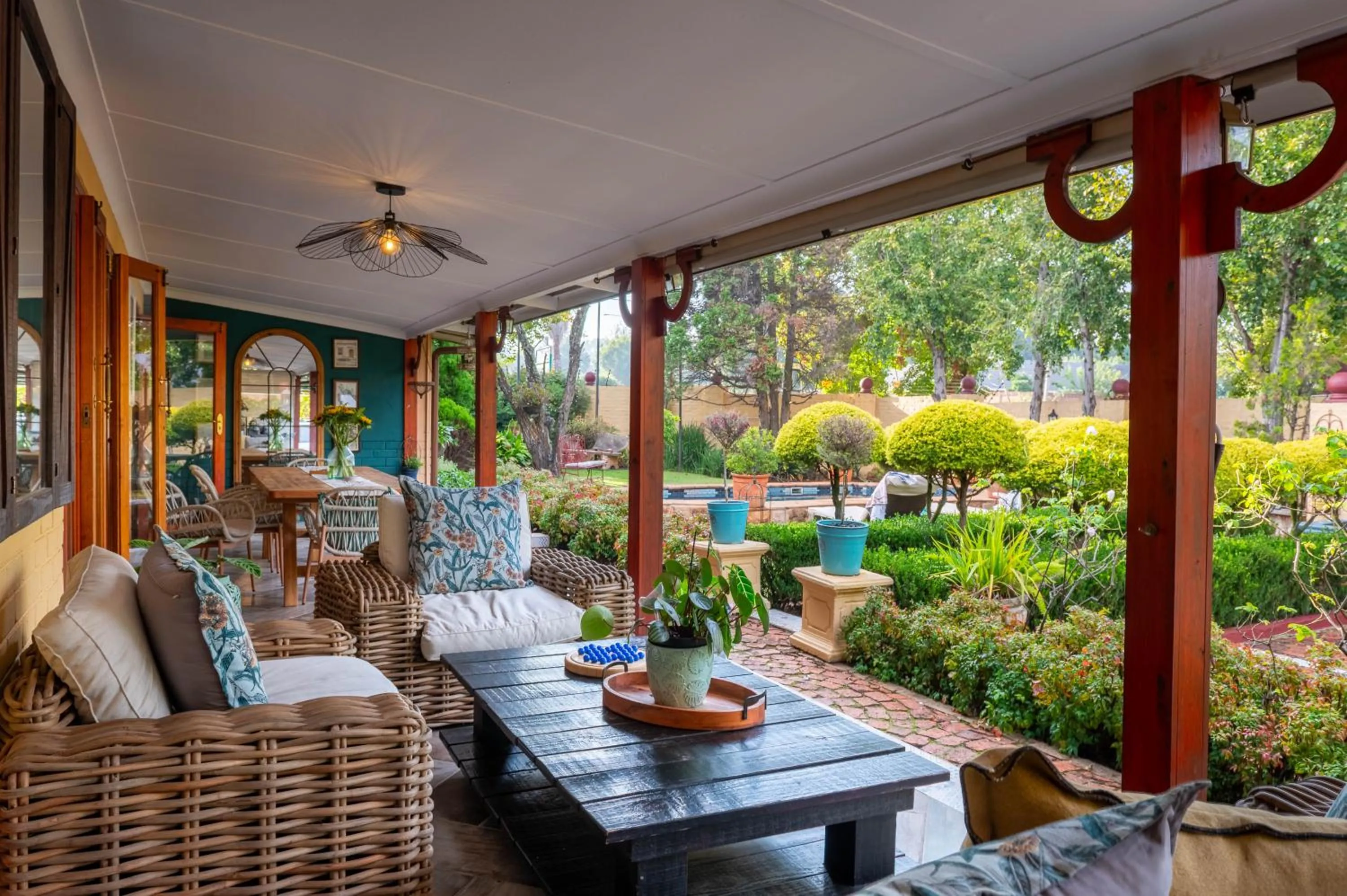 Patio in Hampton House Guest House