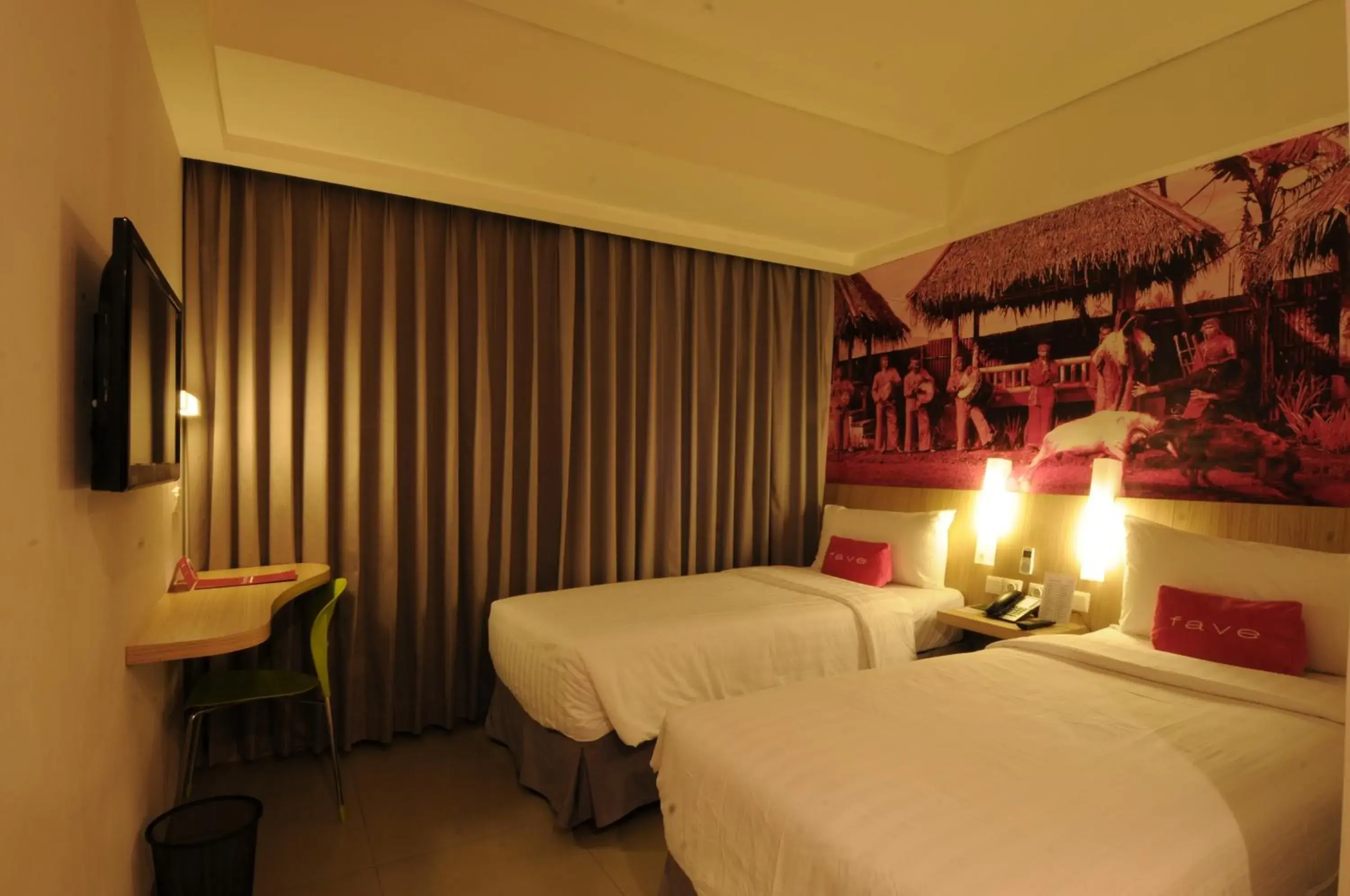Photo of the whole room, Bed in favehotel Cimanuk Garut Photo of the whole room, Bed in favehotel Cimanuk Garut