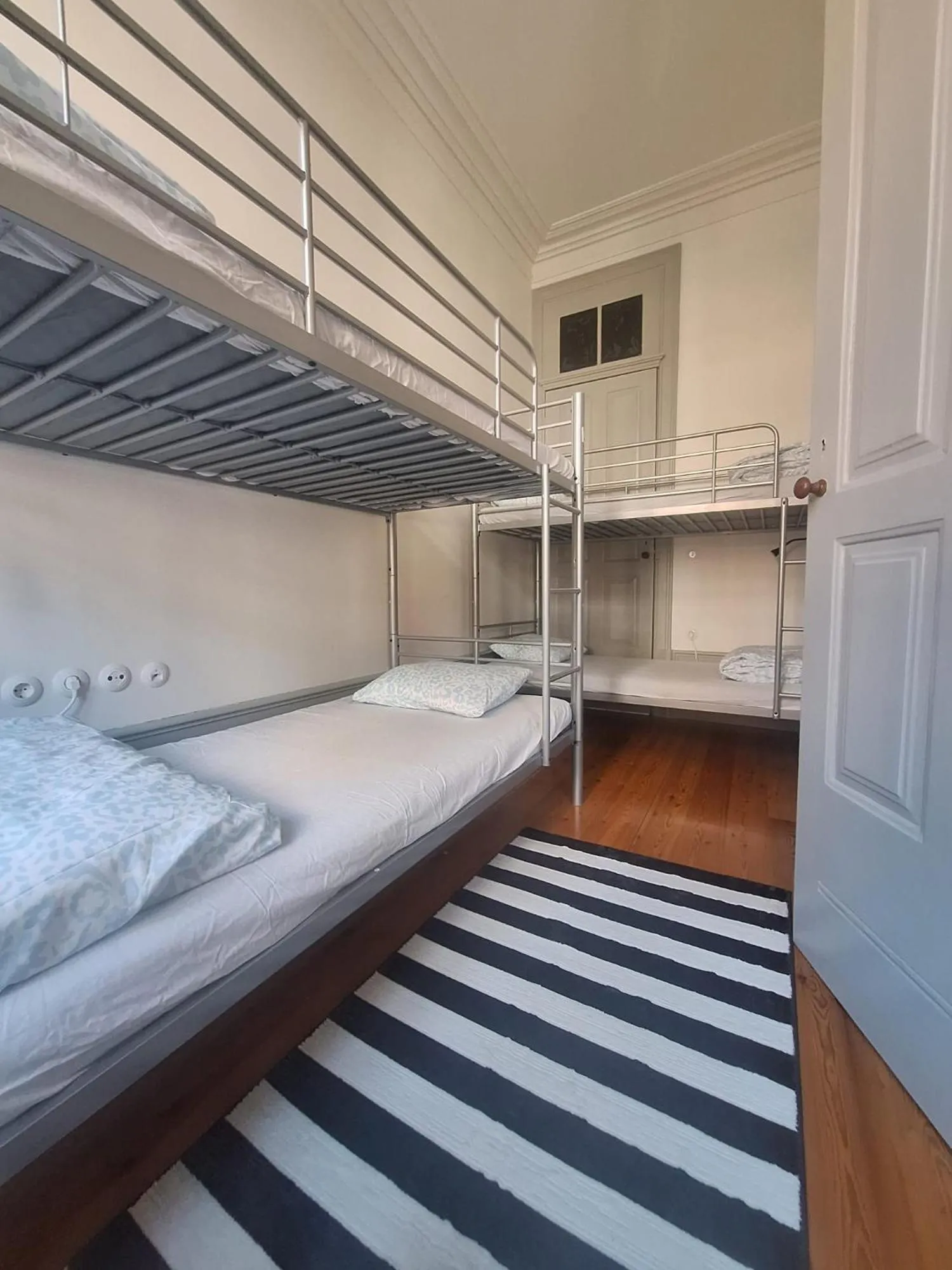 Bed in Easy Host Porto