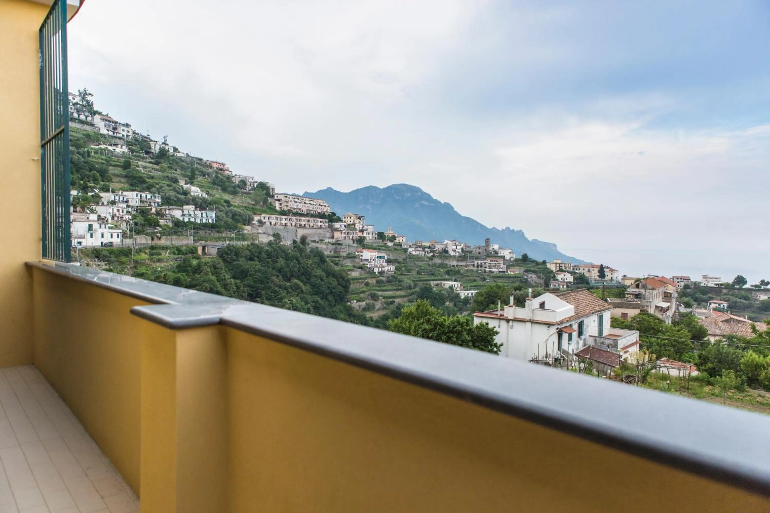 Day in Rianna Rooms & Breakfast