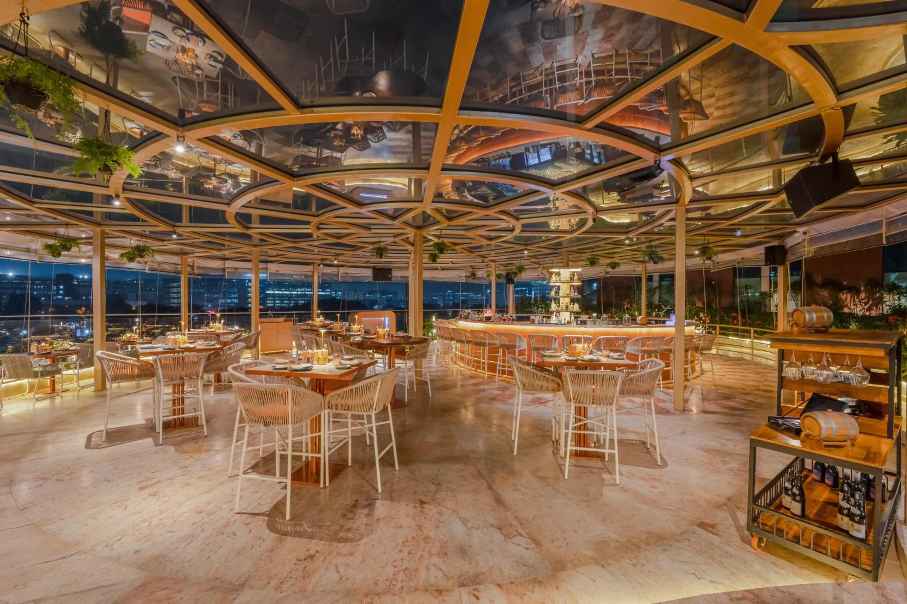 Restaurant/places to eat in Aloft Bengaluru Outer Ring Road