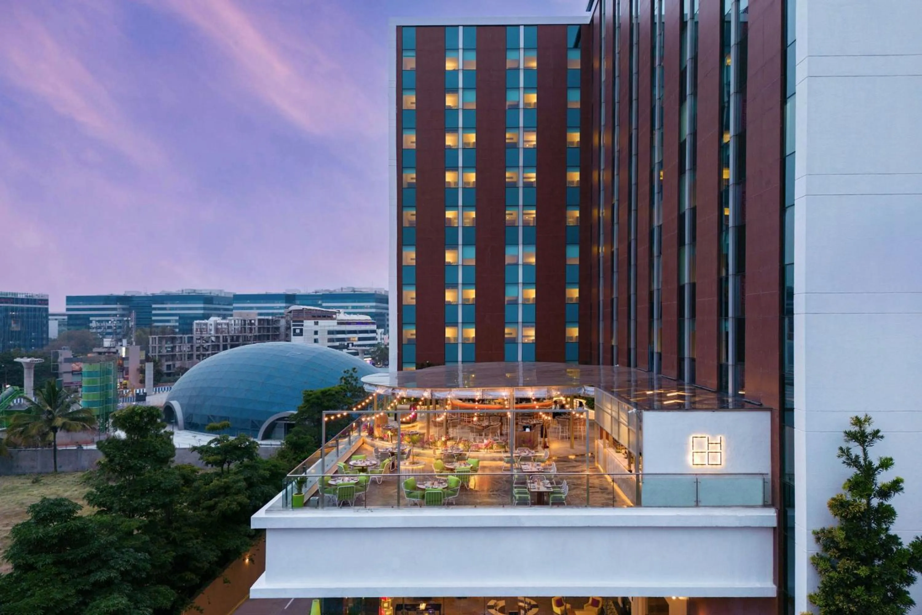 Lounge or bar in Aloft Bengaluru Outer Ring Road