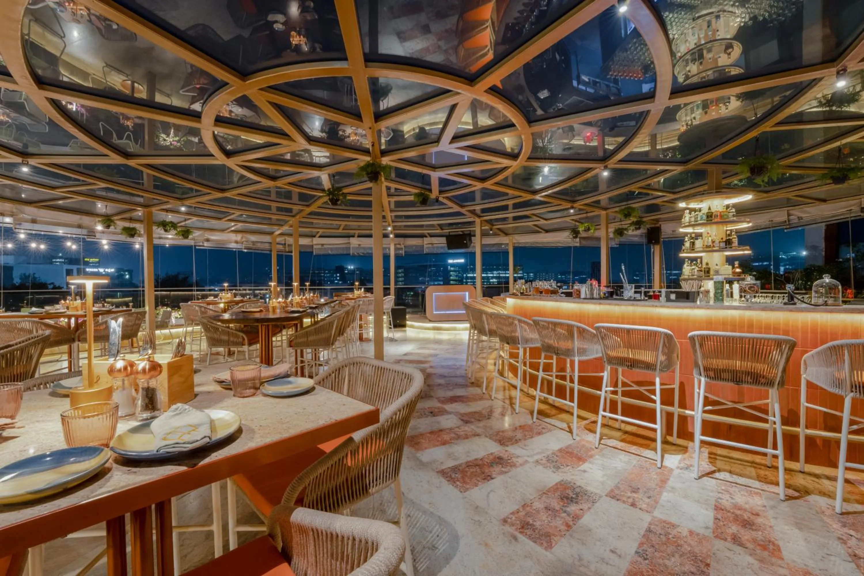 Restaurant/places to eat in Aloft Bengaluru Outer Ring Road