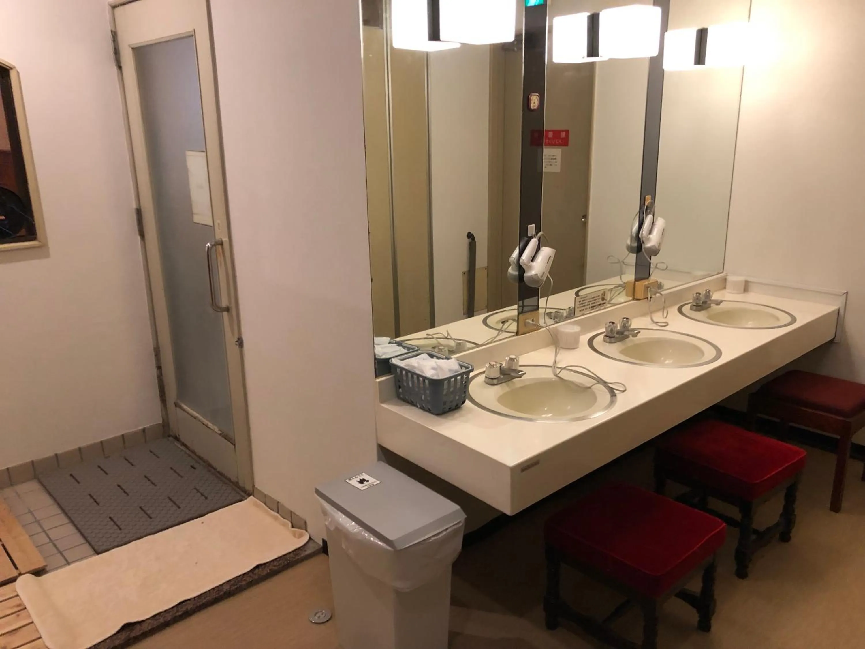 Bathroom in Hotel 28 Hiroshima