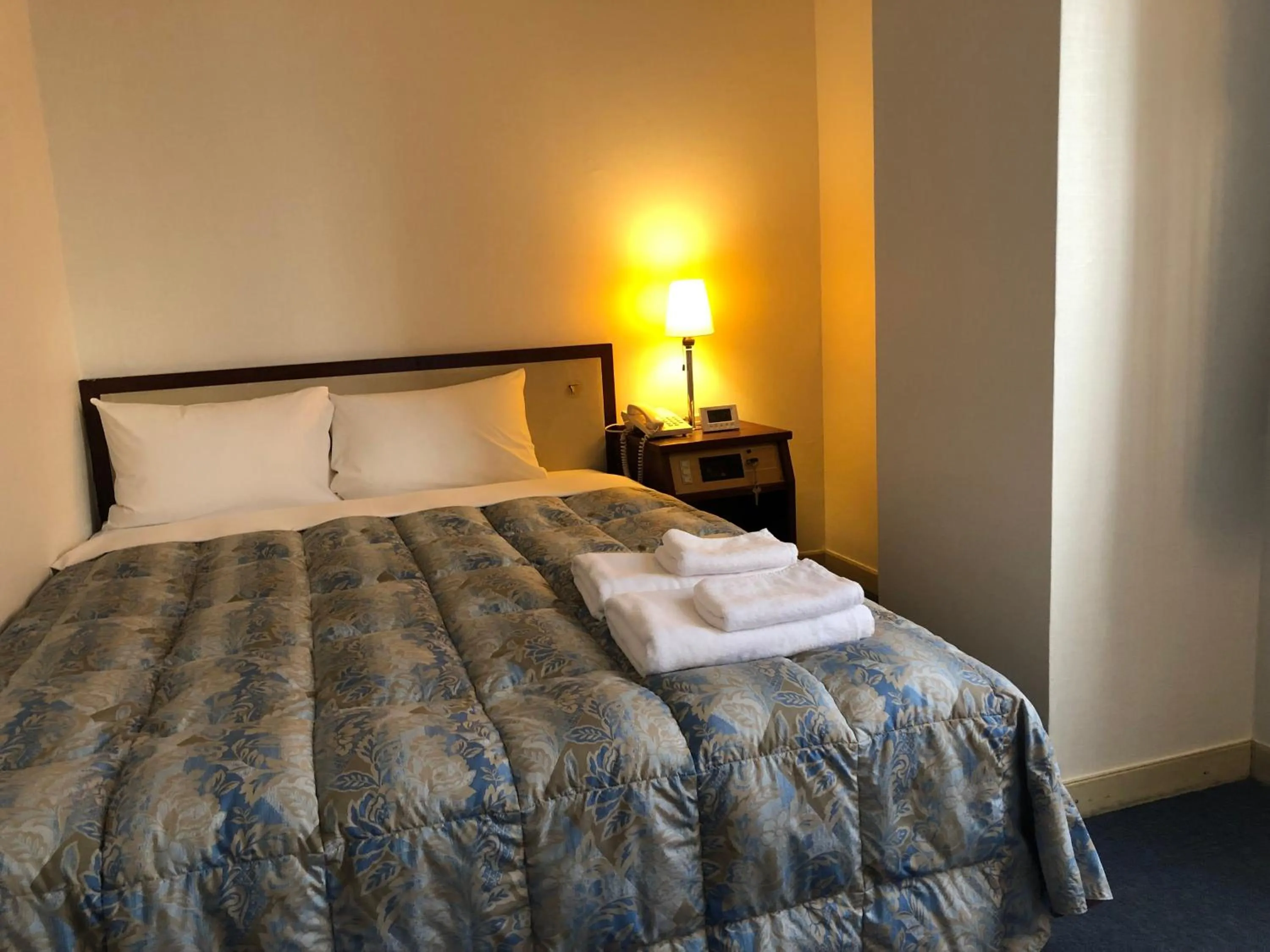 Photo of the whole room, Bed in Hotel 28 Hiroshima