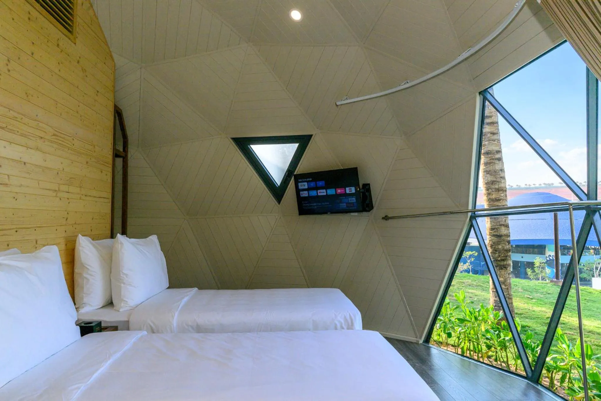 TV and multimedia, Bed in Wonderland Resort Phan Thiet