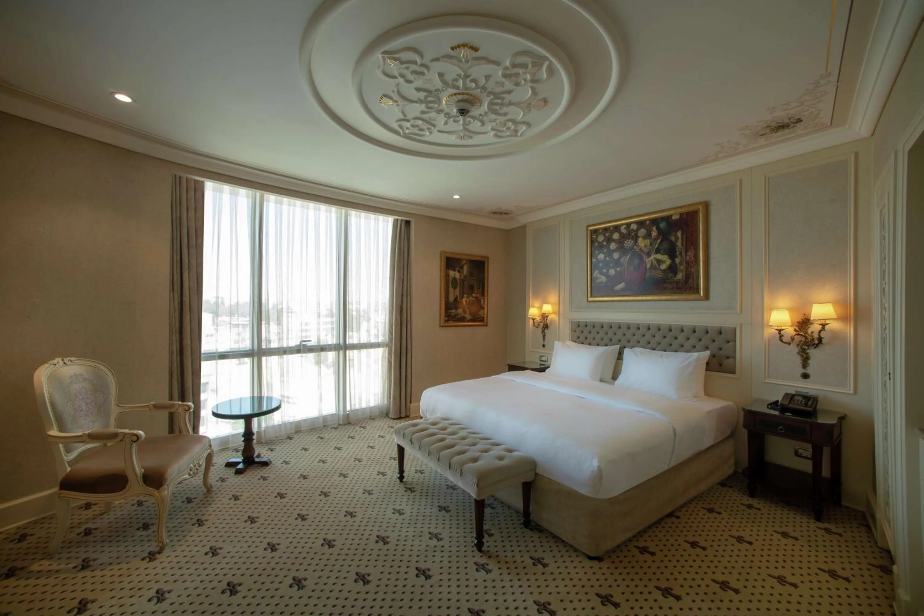 Bed in DoubleTree By Hilton Gaziantep