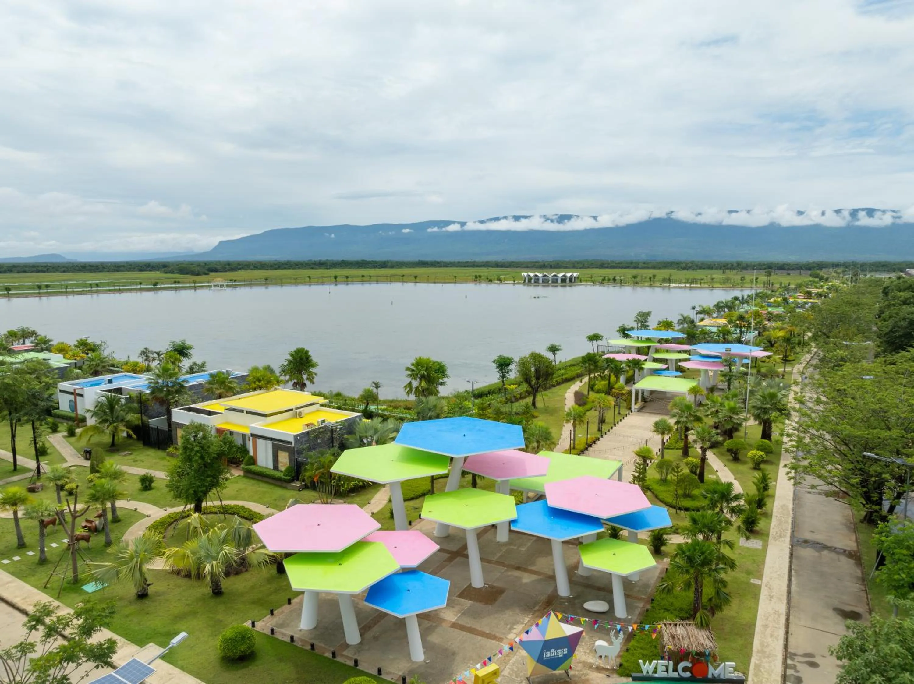 Property building in Wonderland Suites and Resort