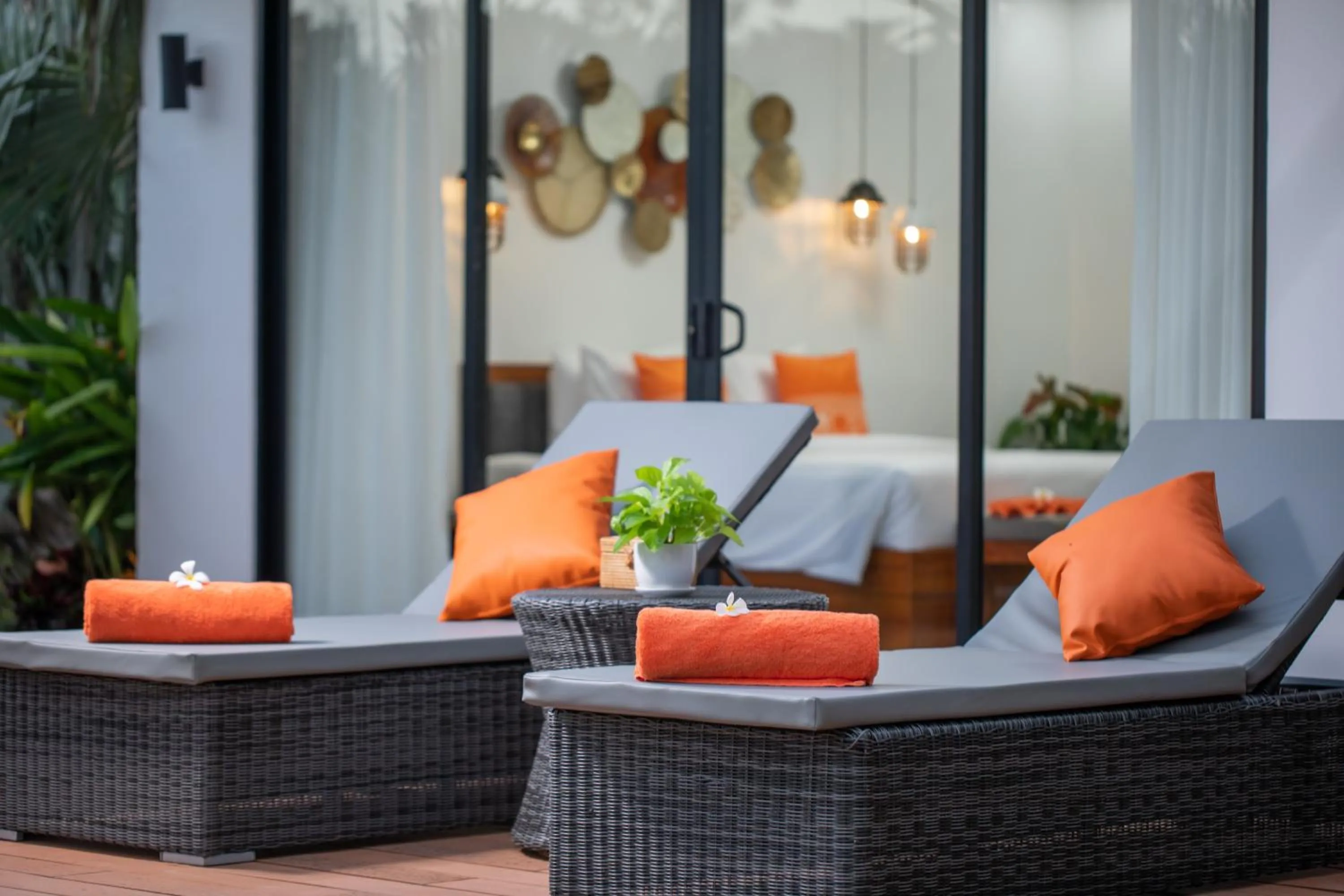 Swimming pool in Wonderland Suites and Resort