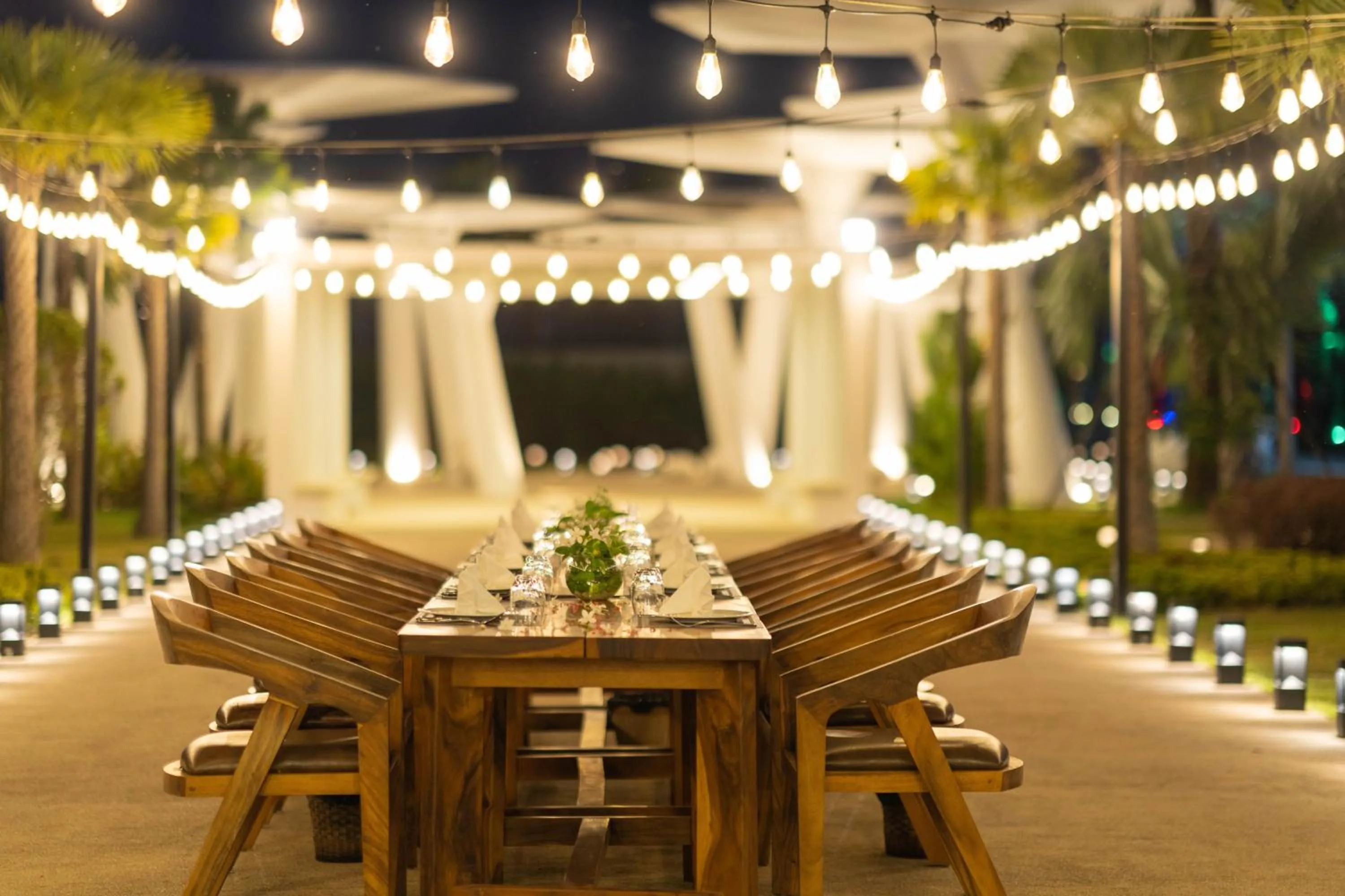 Balcony/Terrace in Wonderland Suites and Resort