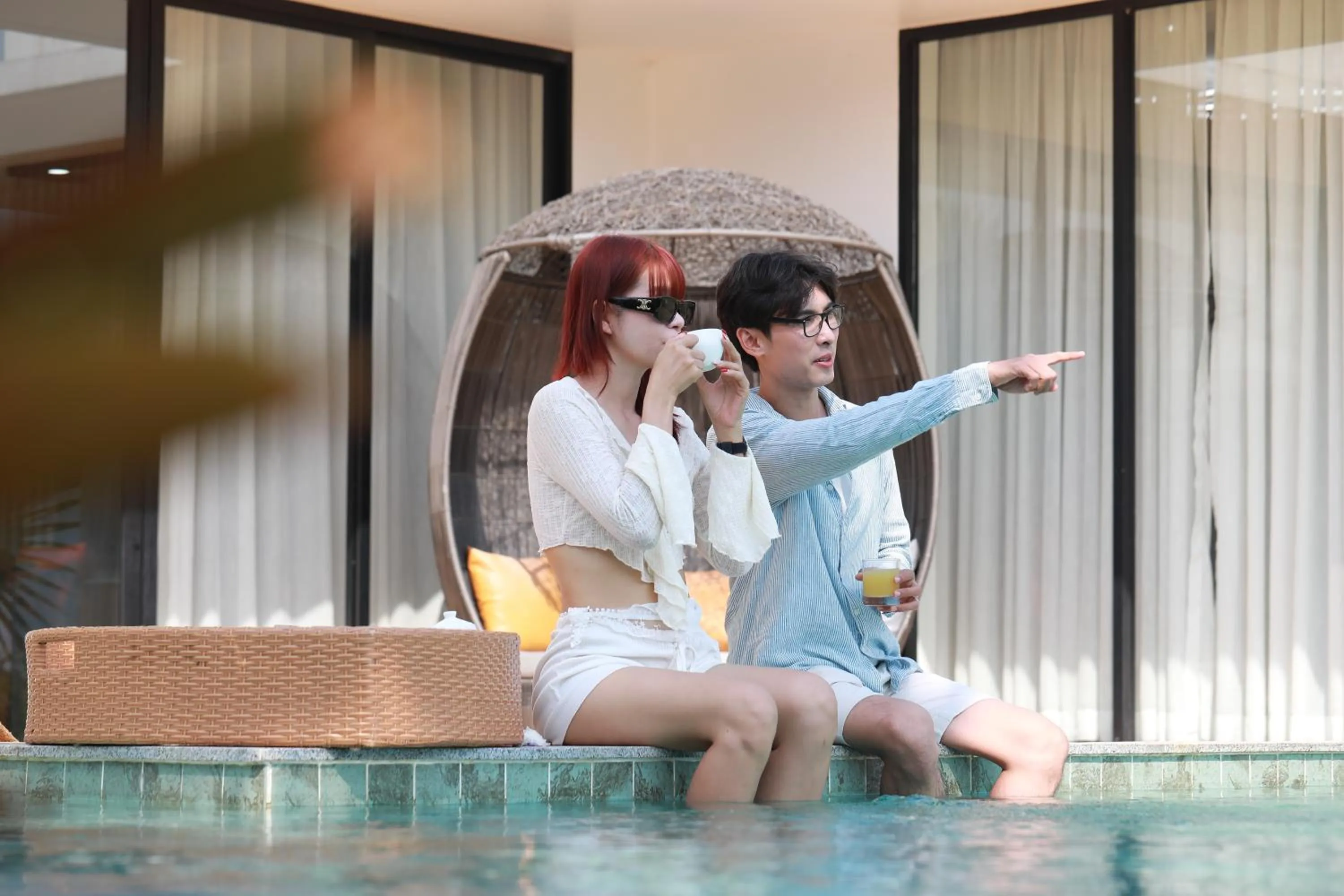 Pool view in Wonderland Suites and Resort