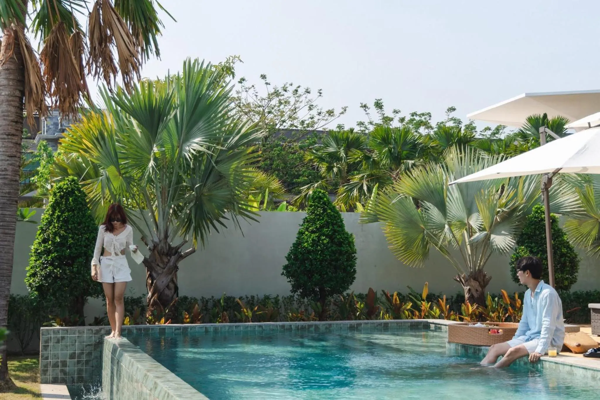 Swimming pool in Wonderland Suites and Resort