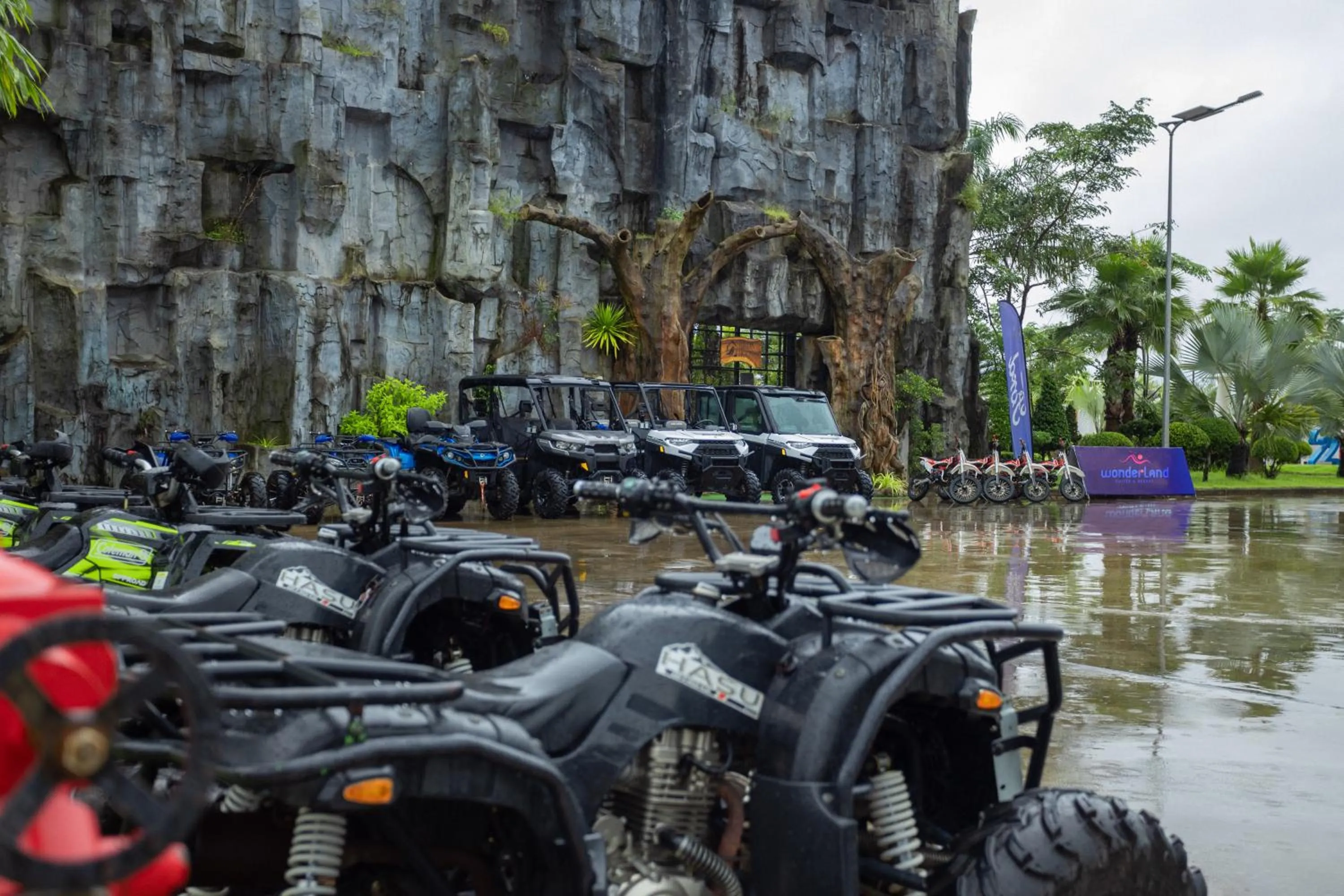 Activities in Wonderland Suites and Resort