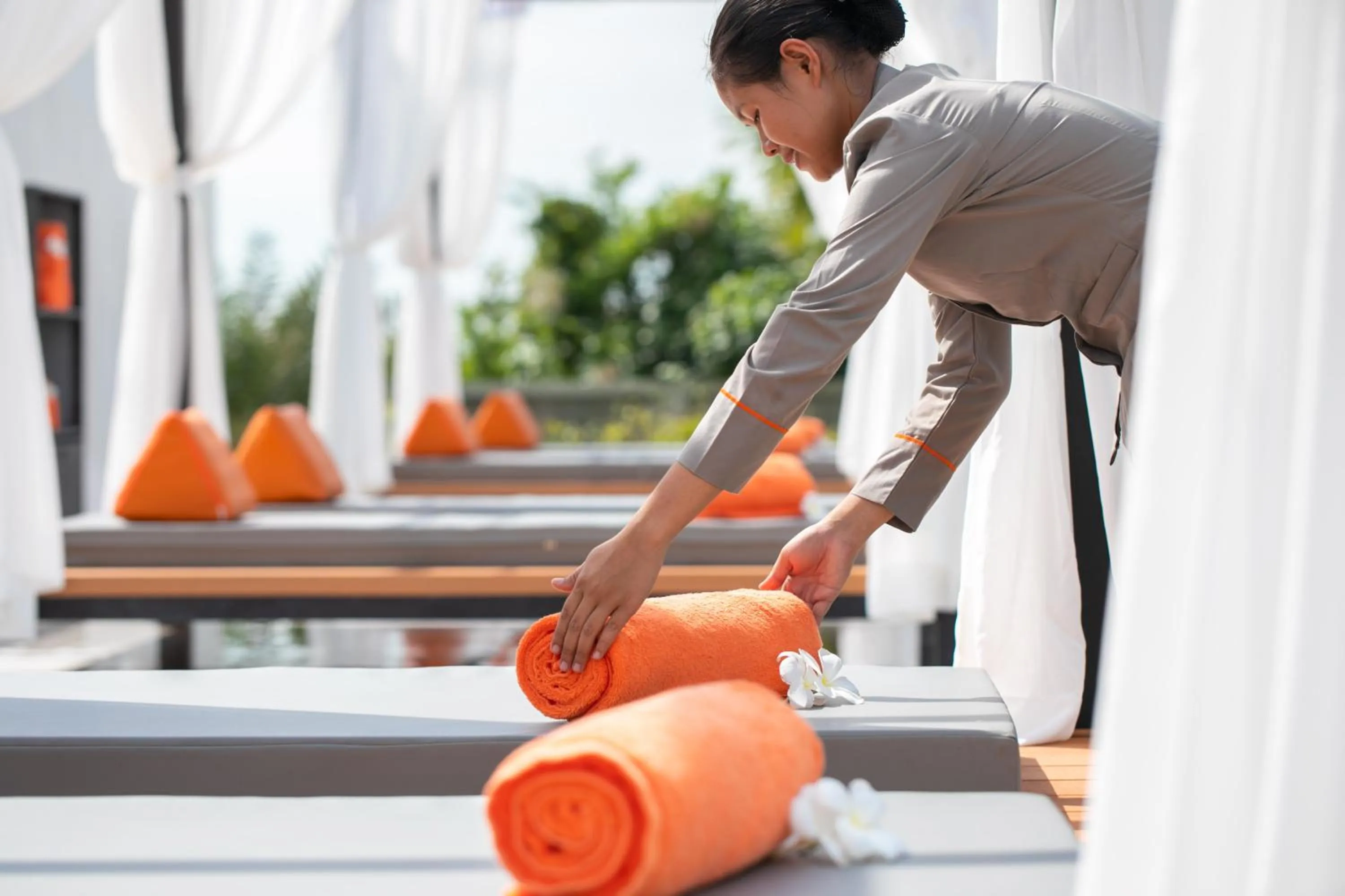 Swimming pool in Wonderland Suites and Resort