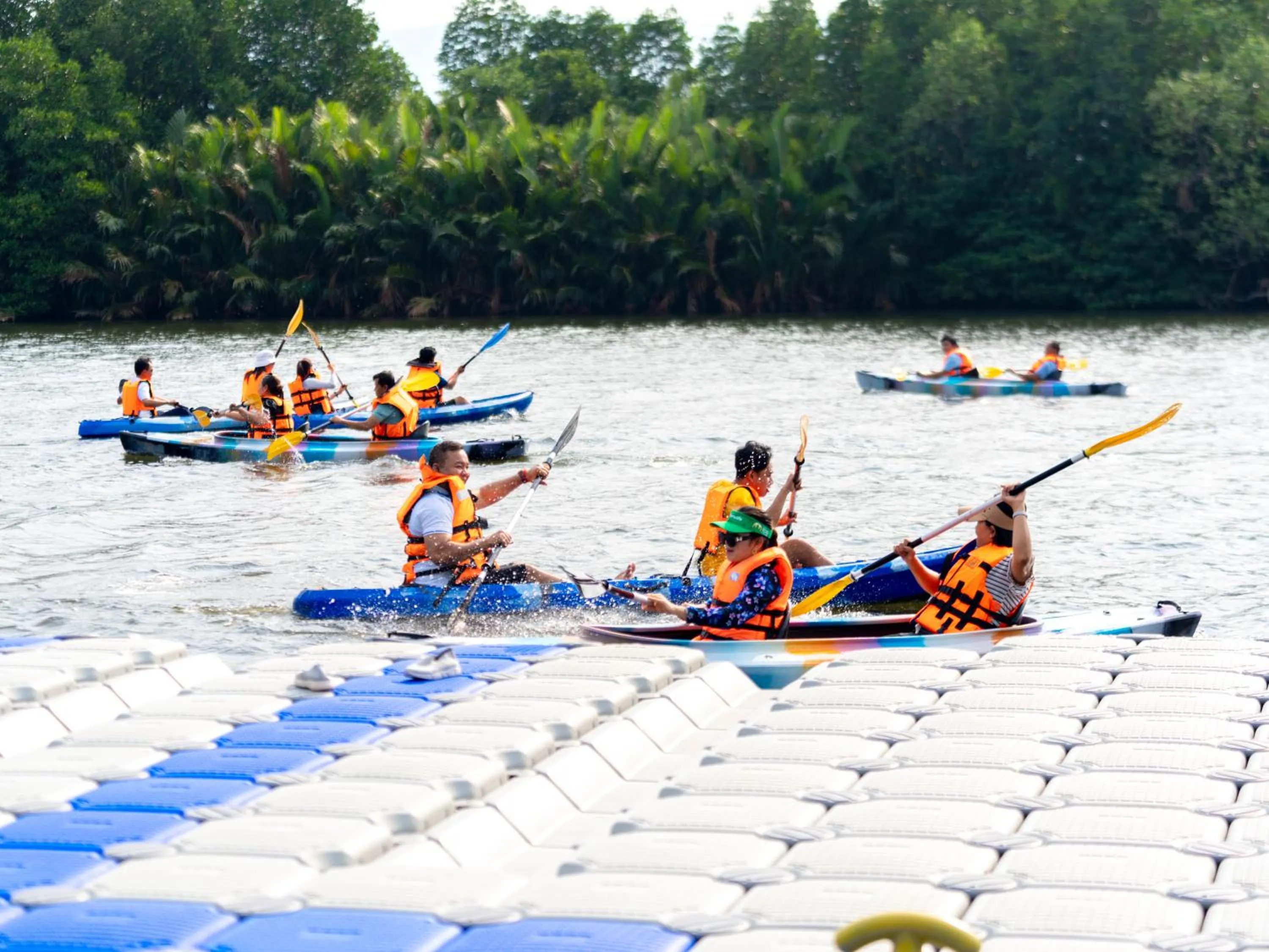 Activities in Wonderland Suites and Resort