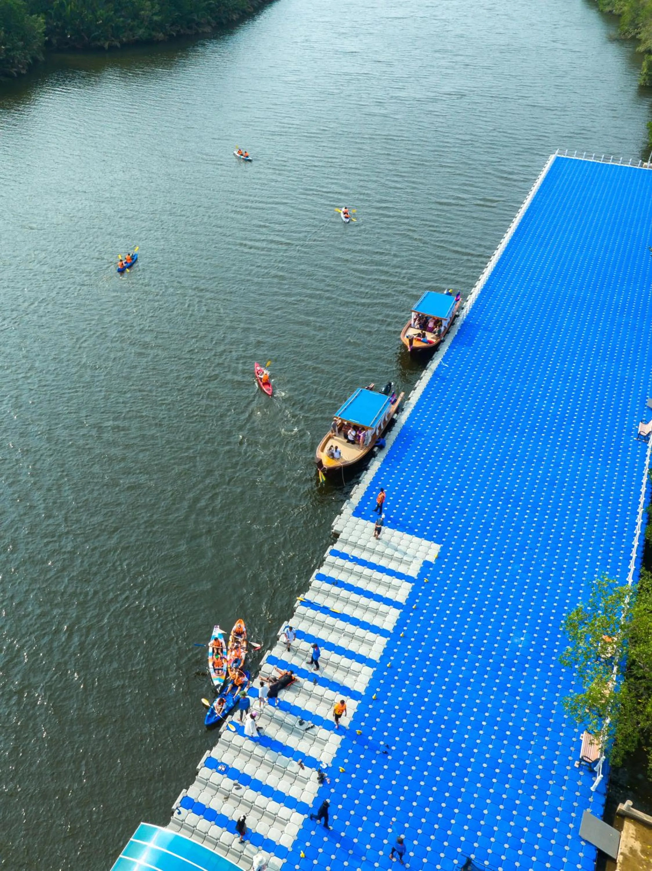 Activities in Wonderland Suites and Resort