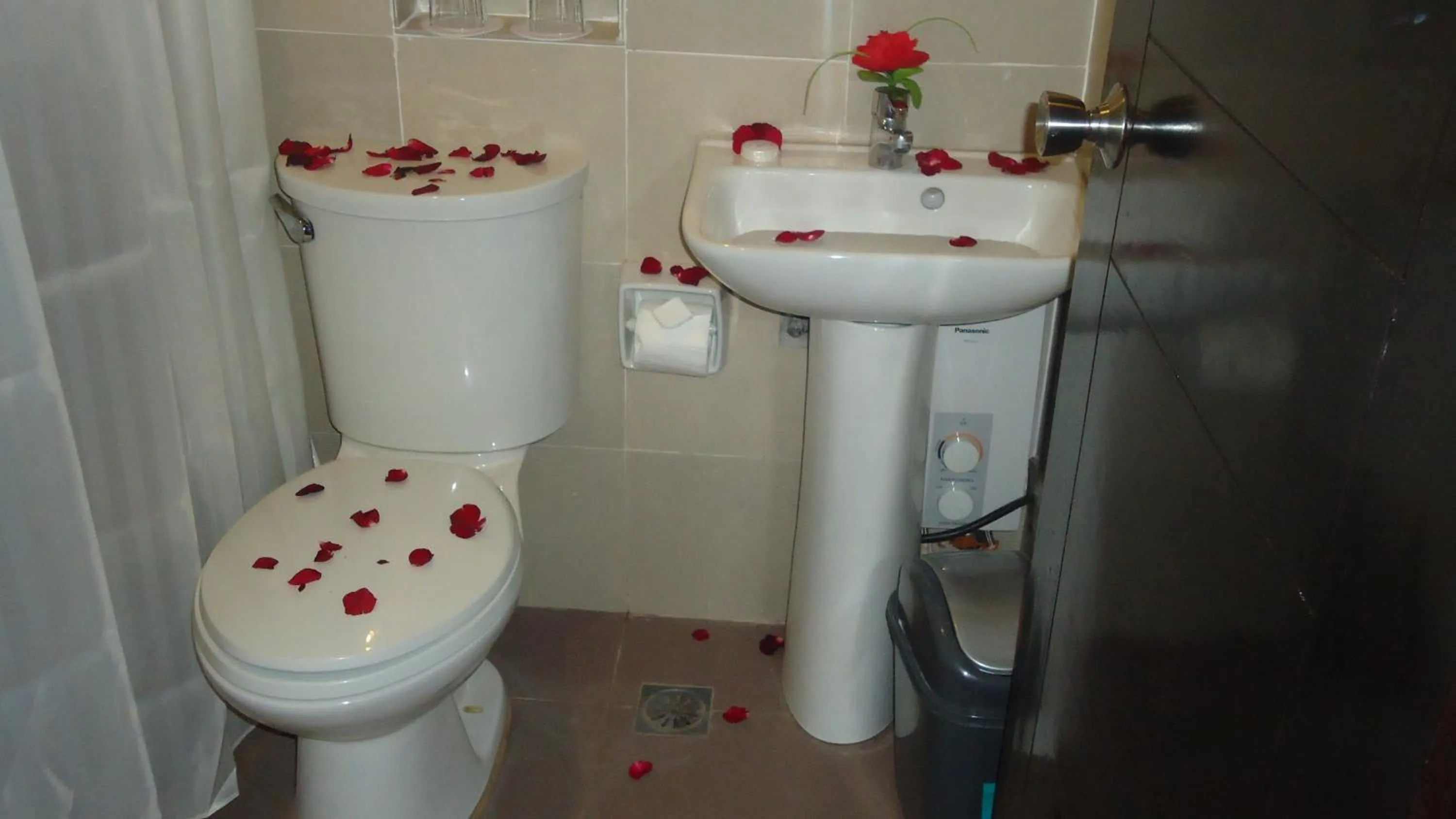 Bathroom in The Orient Beach Boracay