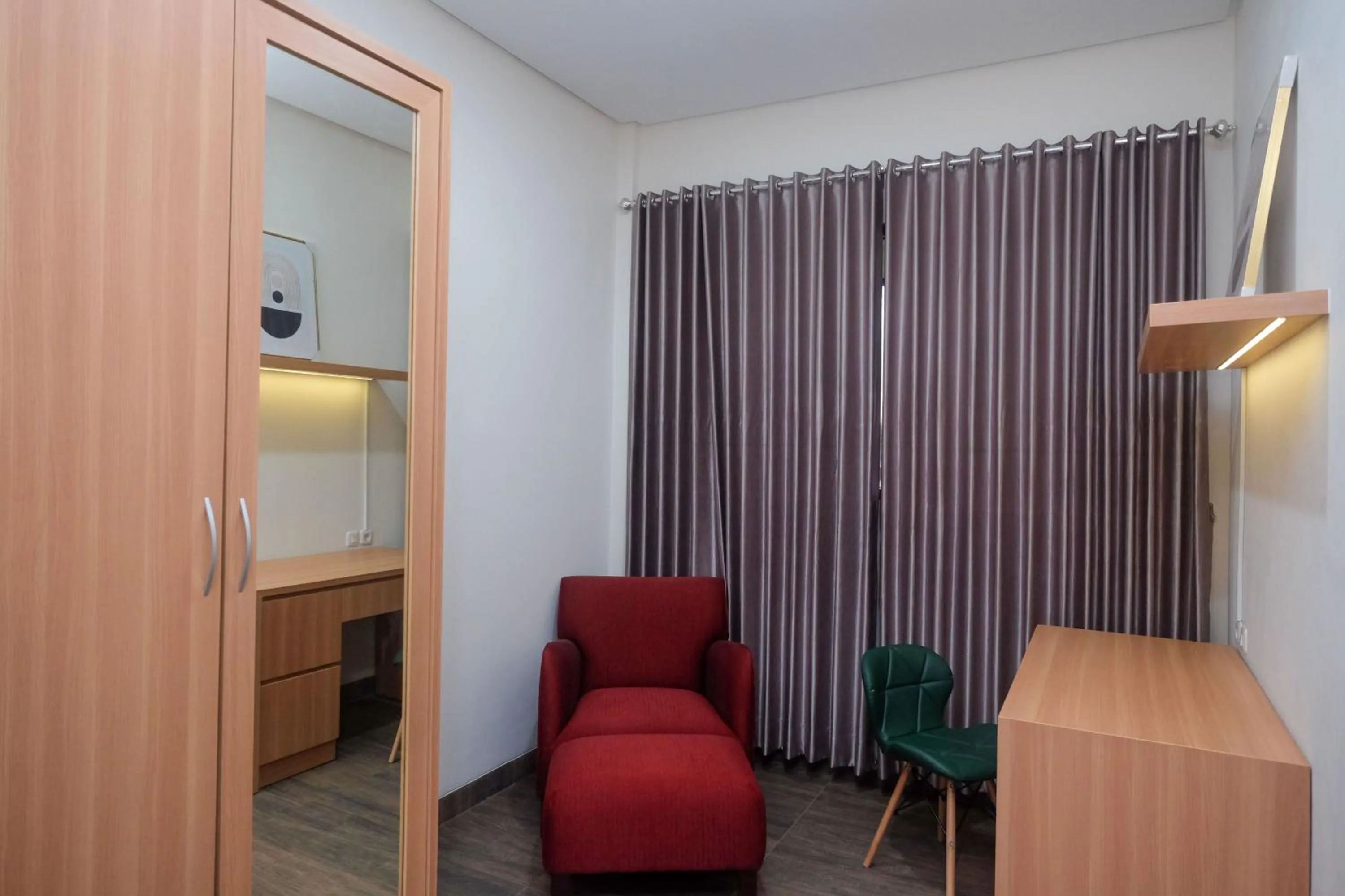 Urbanview Grand Lotus Hotel by RedDoorz