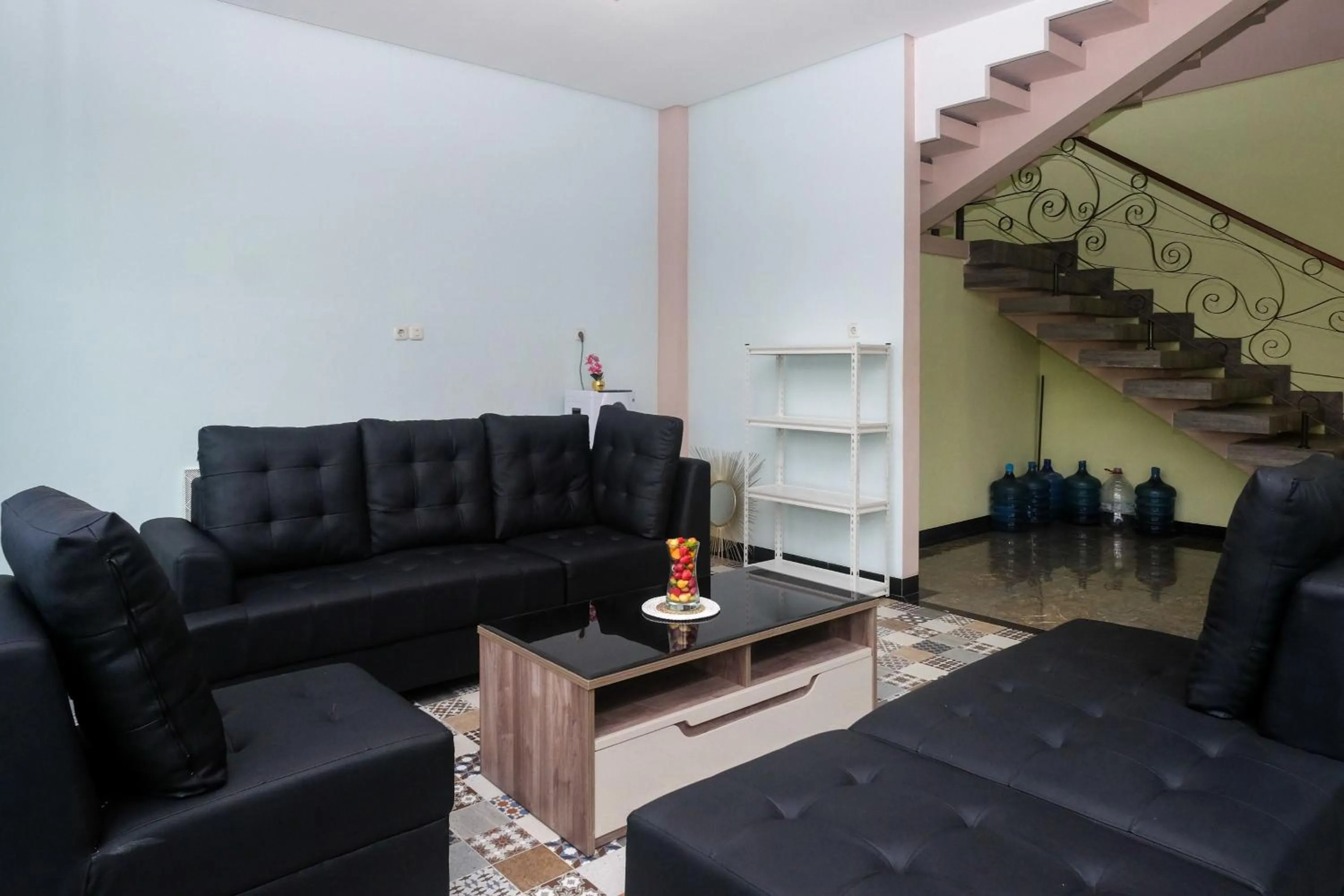 Urbanview Grand Lotus Hotel by RedDoorz