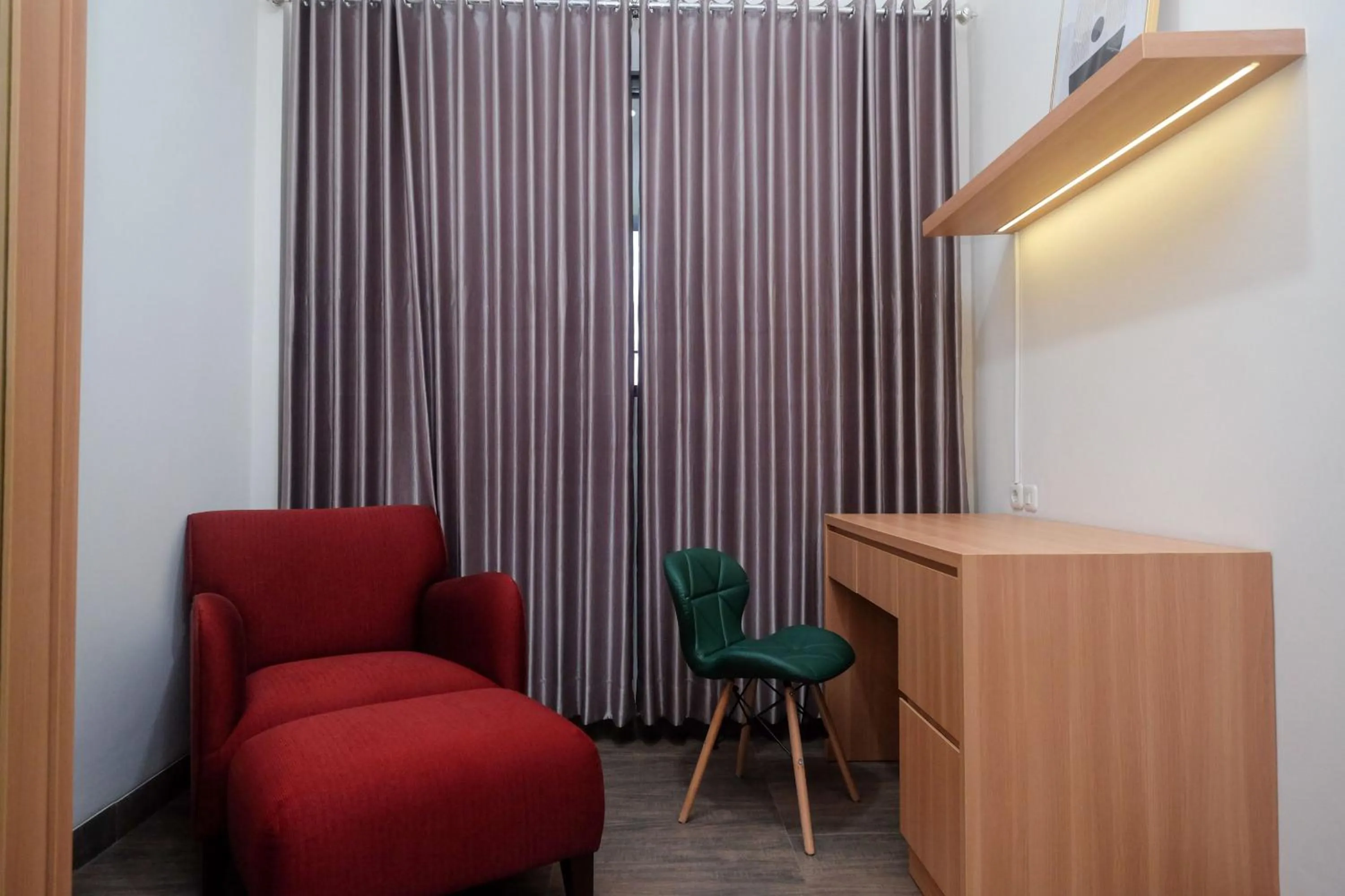 Urbanview Grand Lotus Hotel by RedDoorz