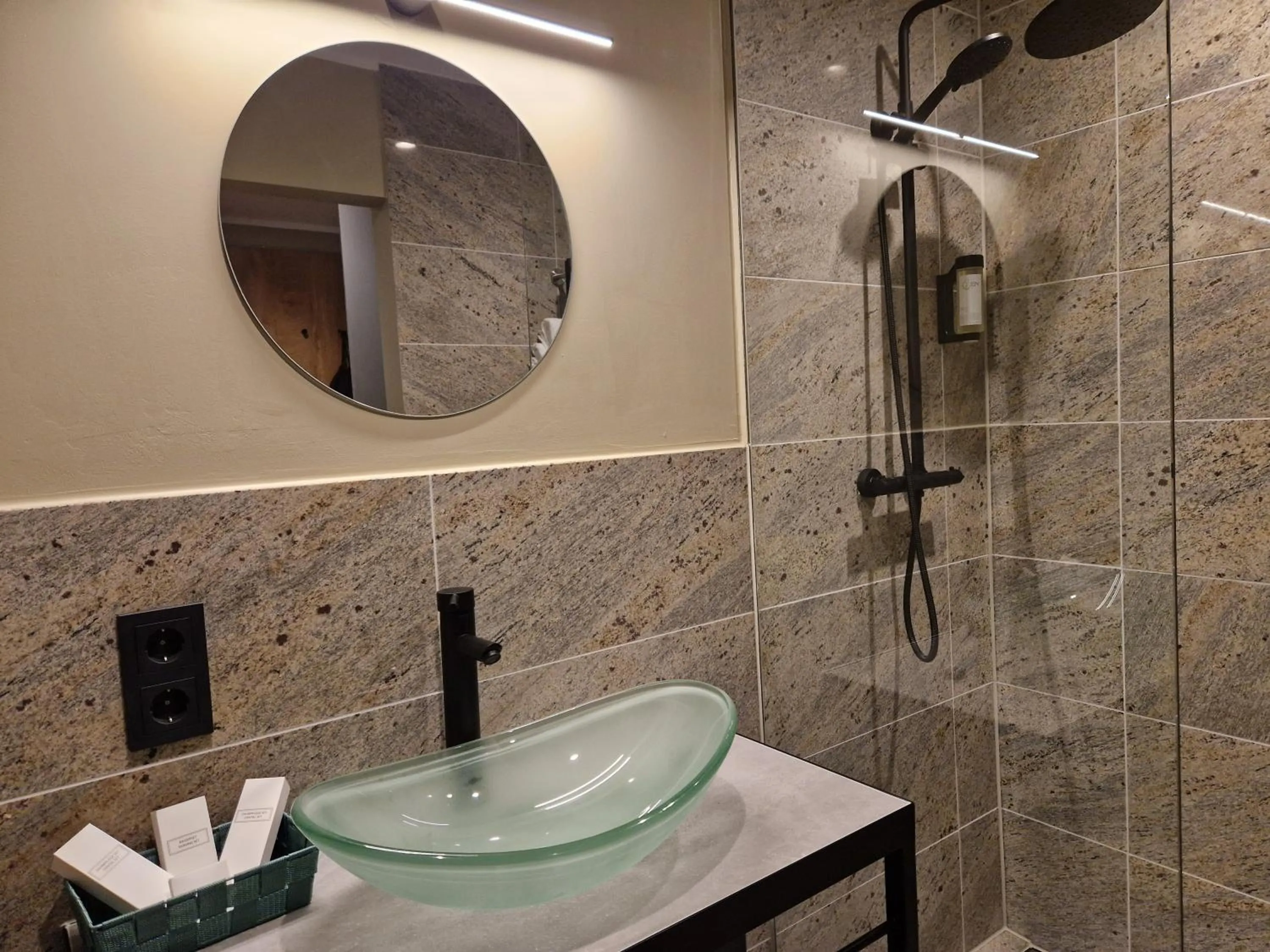 Bathroom in Hotel Wehra