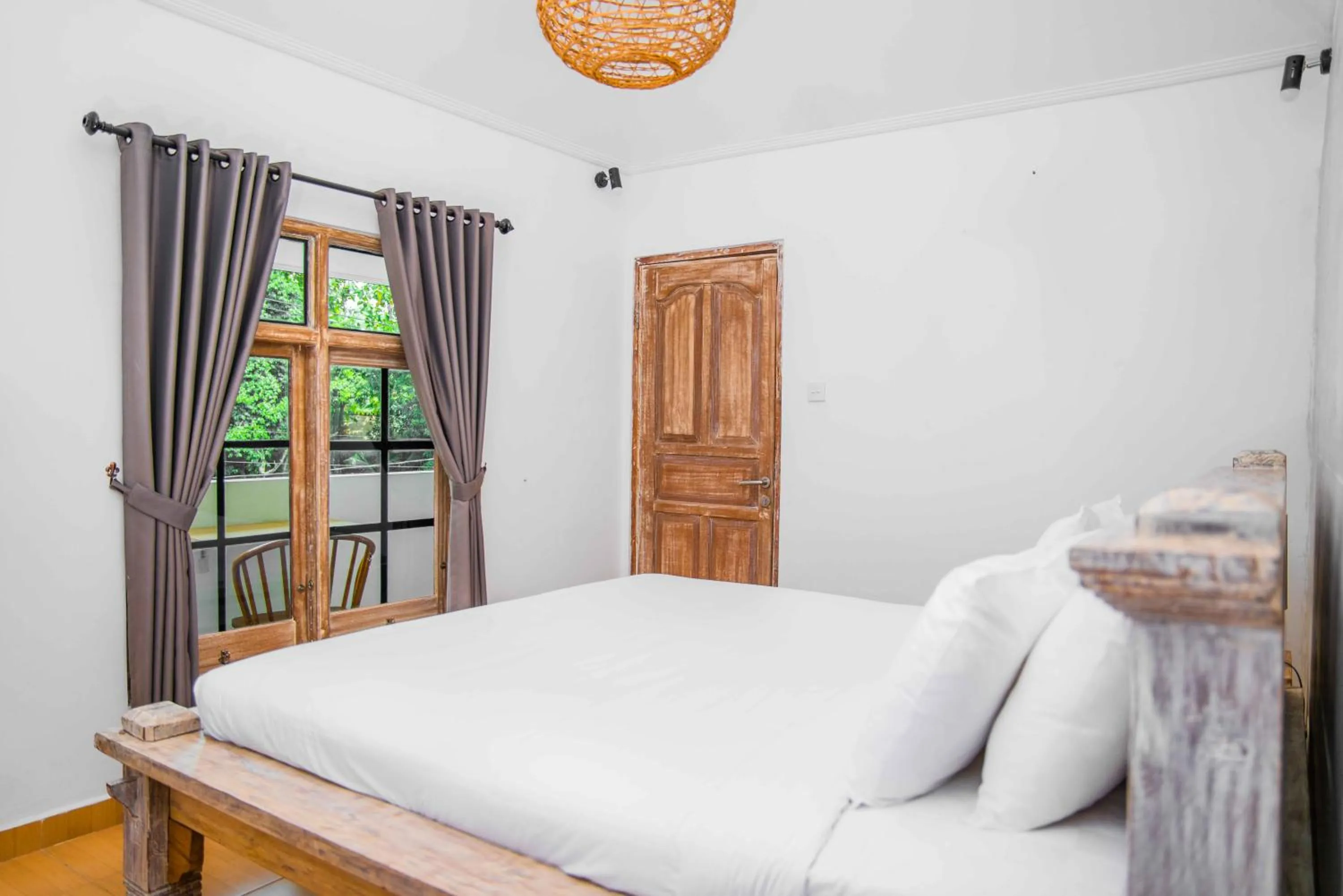 Bed in Bali Invest Living