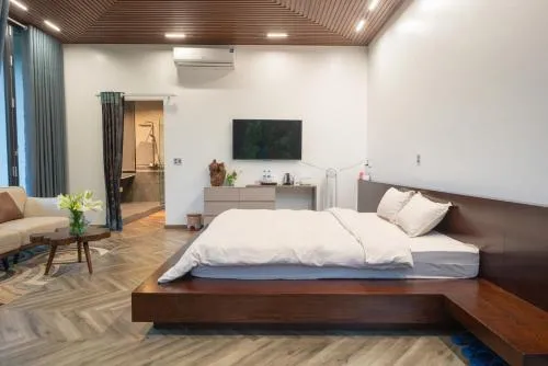Bed in Lake House
