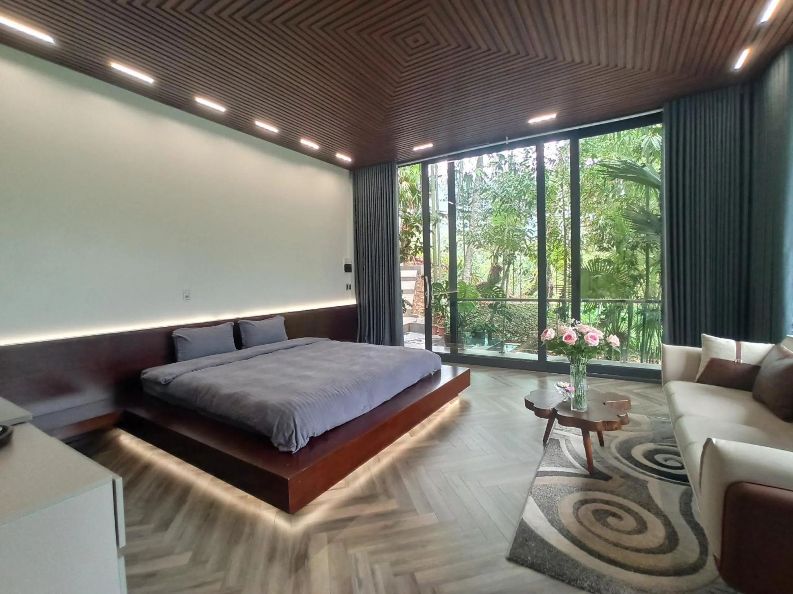 Bed in Lake House