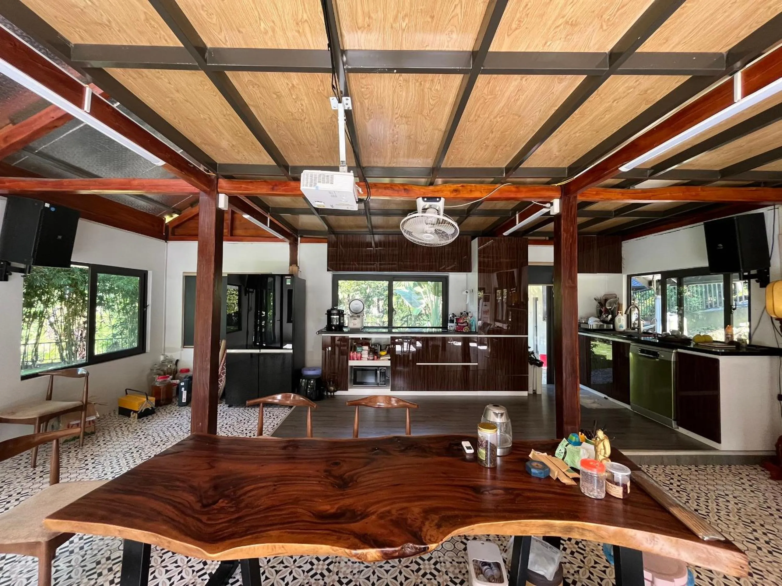 Dining area in Lake House