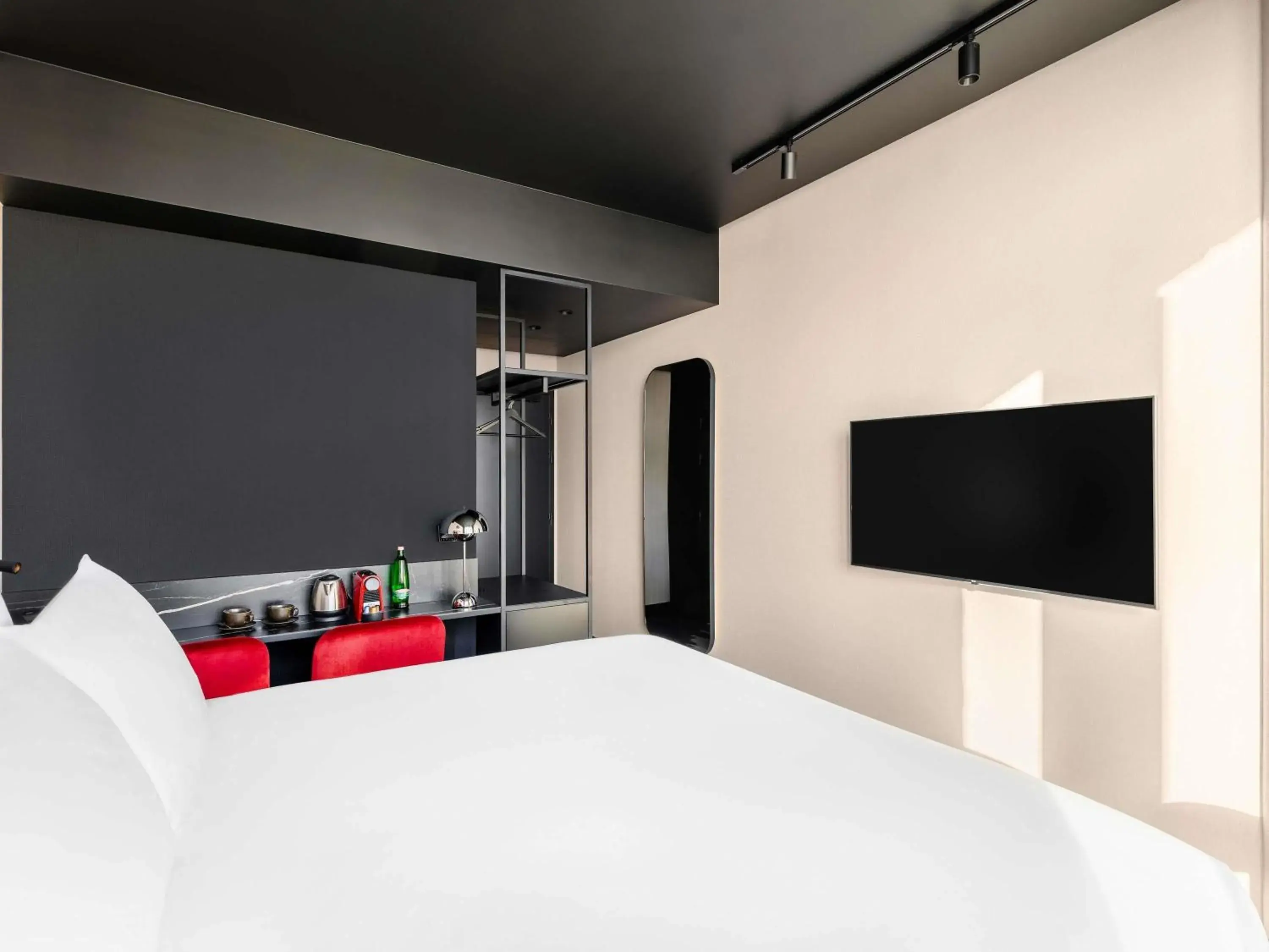 TRIBE Essential Queen Room in TRIBE Budapest Stadium TRIBE Essential Queen Room in TRIBE Budapest Stadium