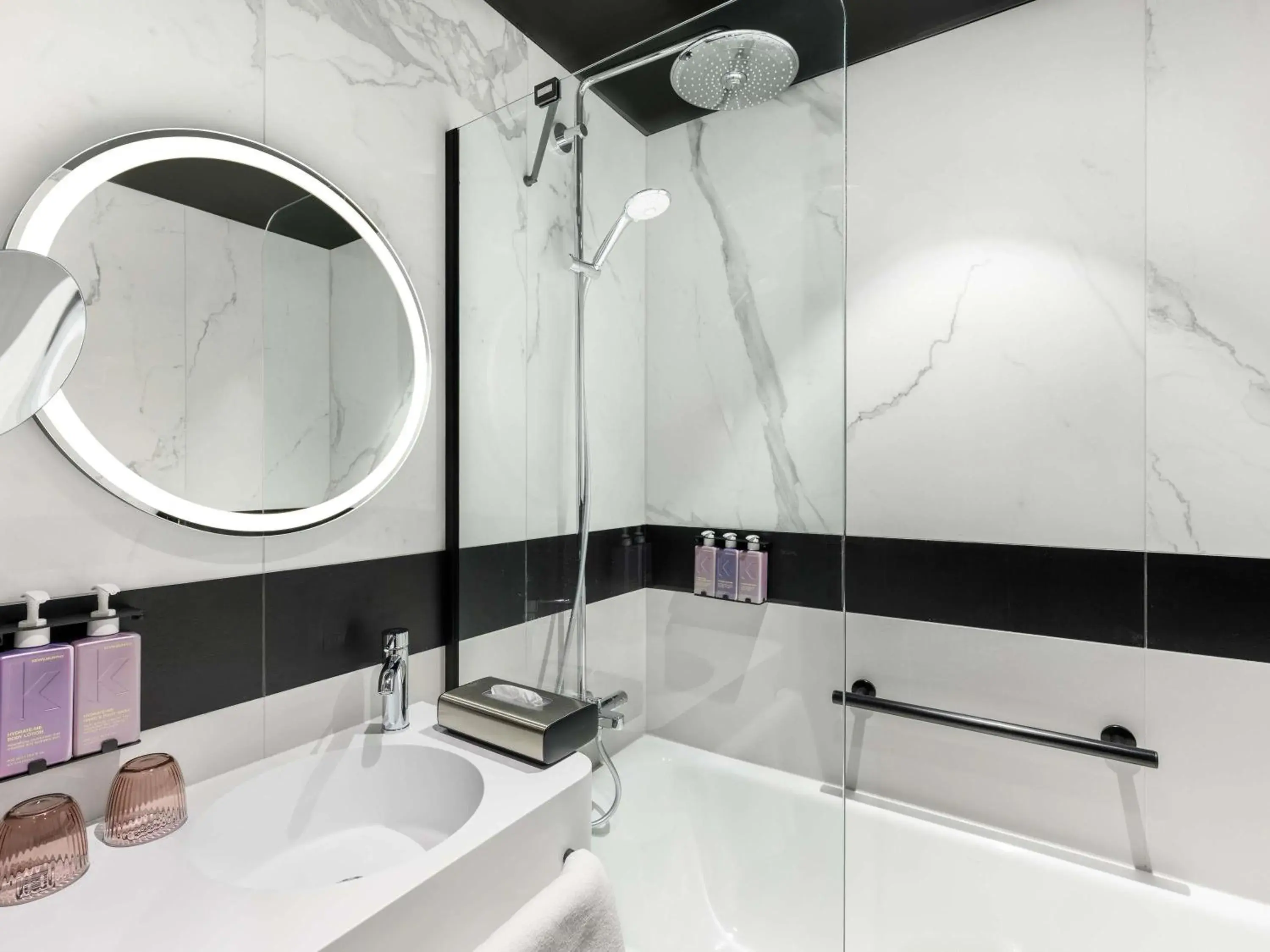 TRIBE Essential Twin Room in TRIBE Budapest Stadium TRIBE Essential Twin Room in TRIBE Budapest Stadium