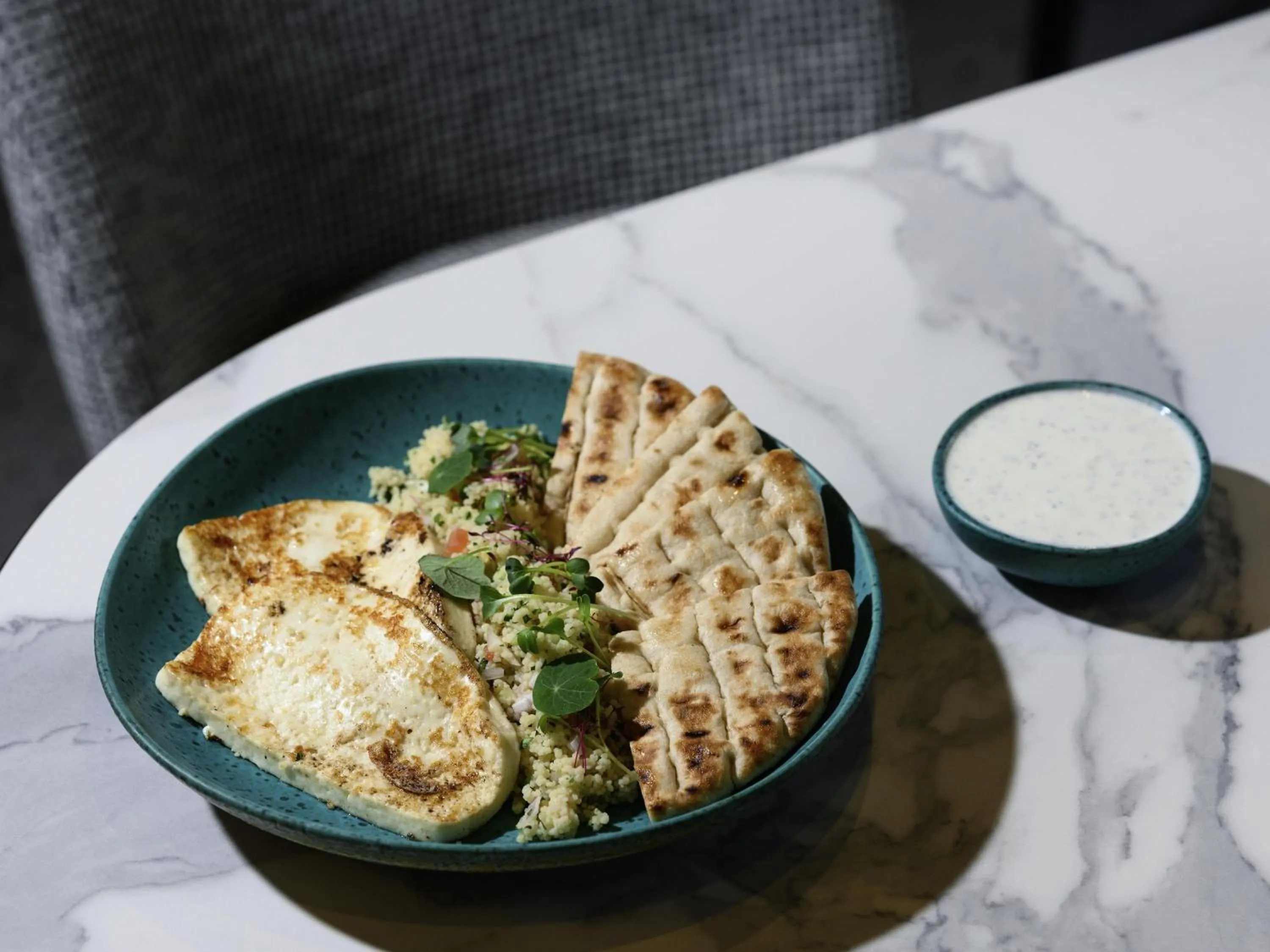 Restaurant/places to eat in ibis Budapest Stadium