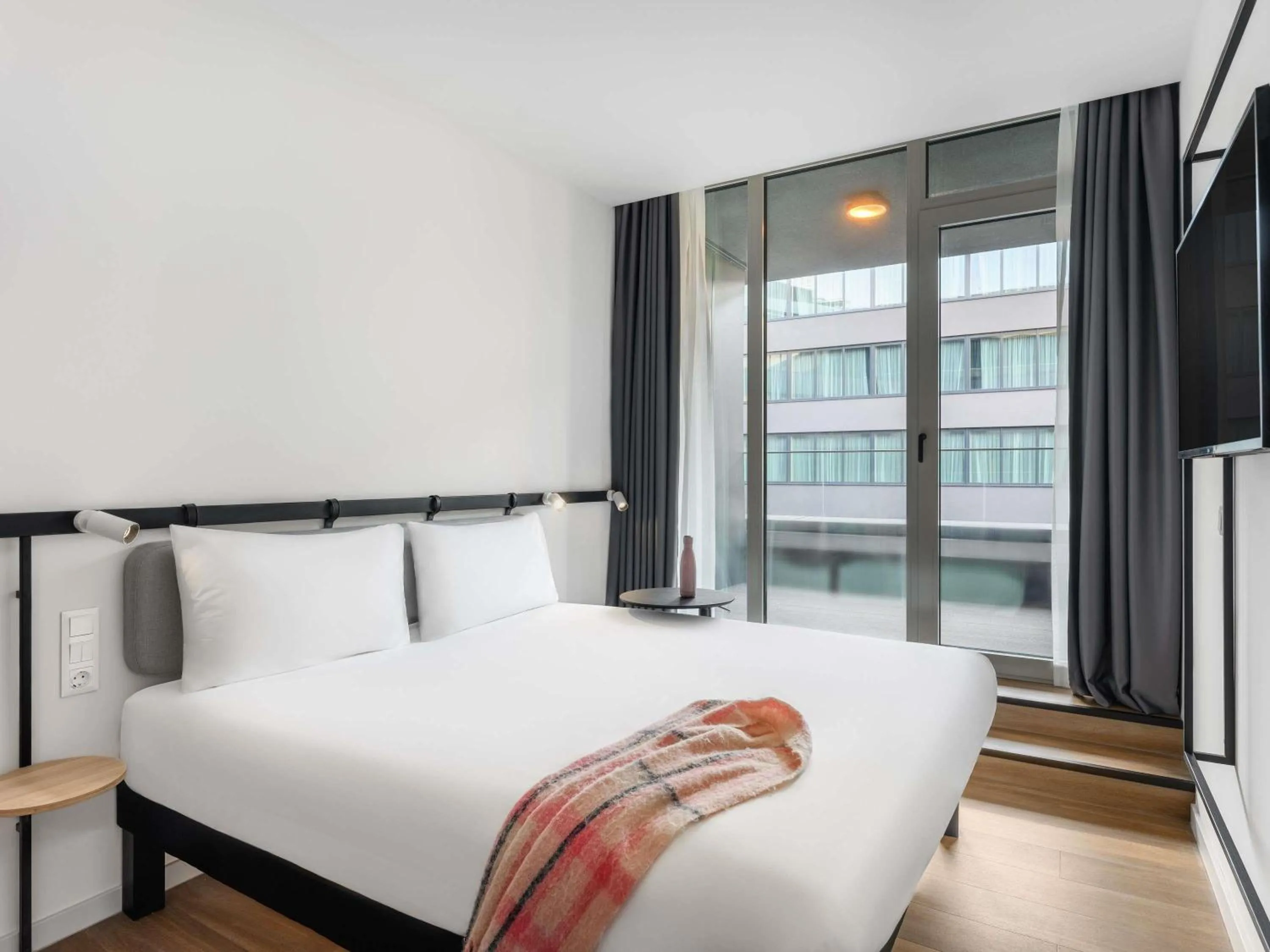 Bedroom, Bed in ibis Budapest Stadium