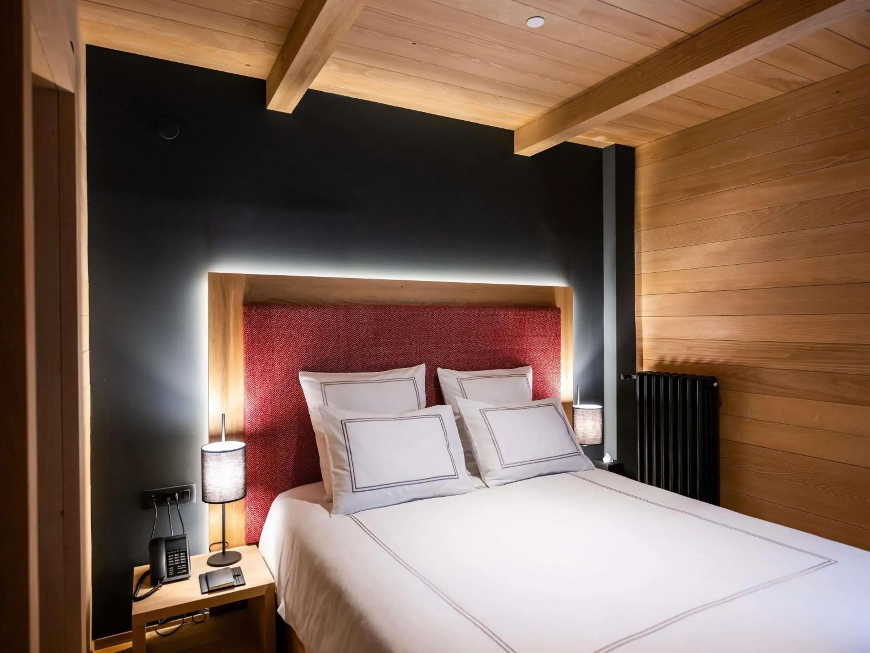 Bedroom, Bed in Swissôtel Resort Kolasin Bedroom, Bed in Swissôtel Resort Kolasin