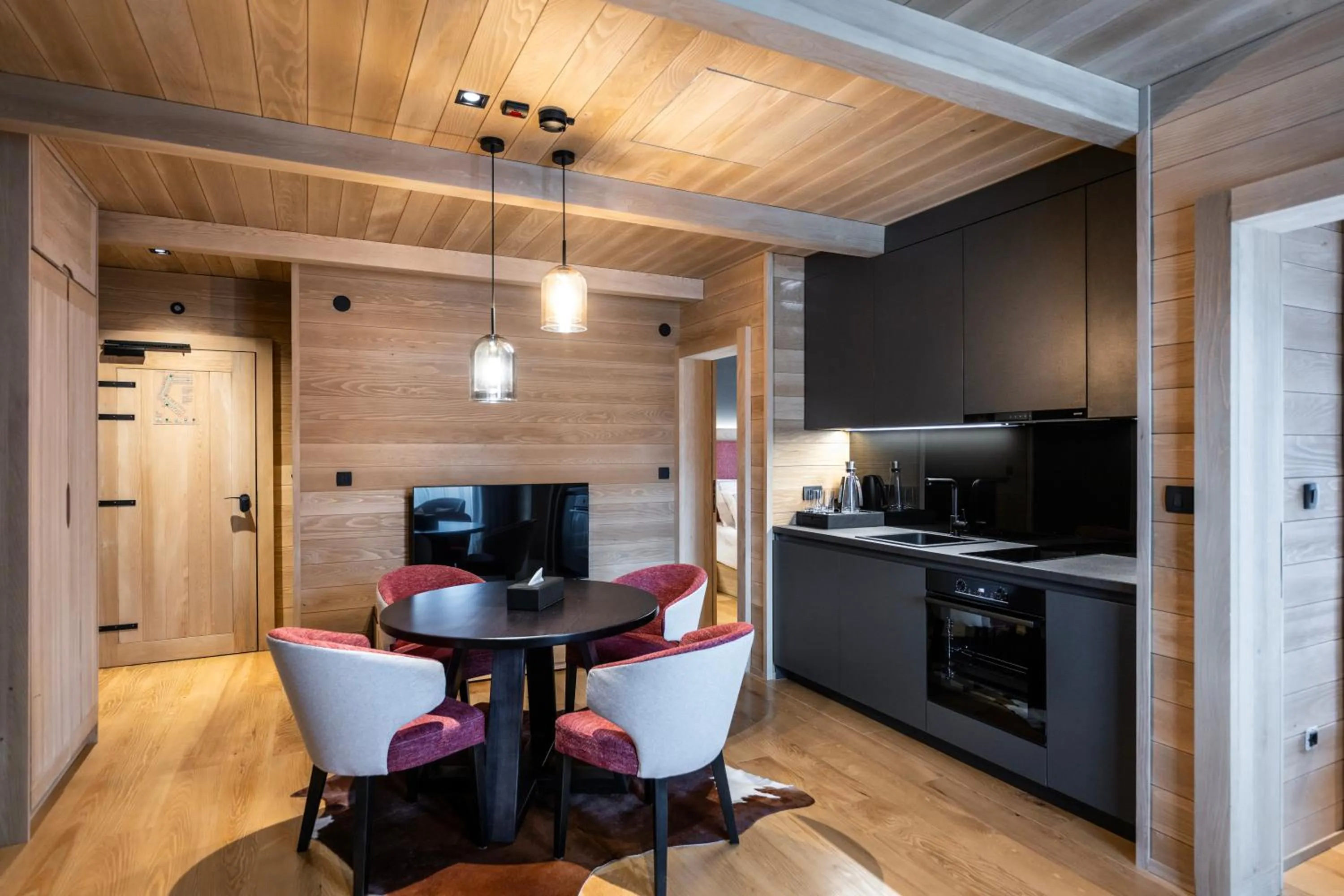 Kitchen or kitchenette in Swissôtel Resort Kolasin