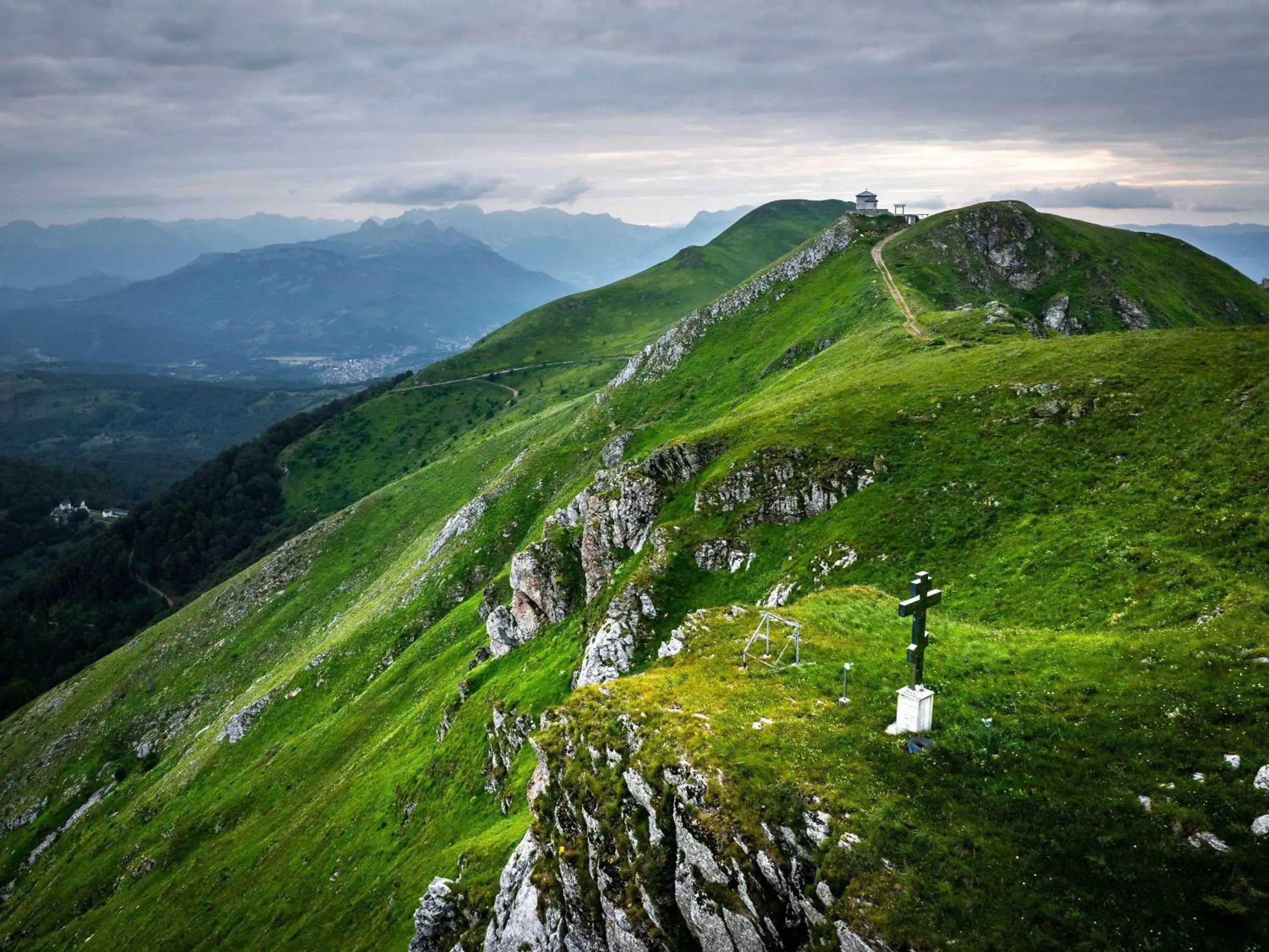 Property building in Swissôtel Resort Kolasin Property building in Swissôtel Resort Kolasin