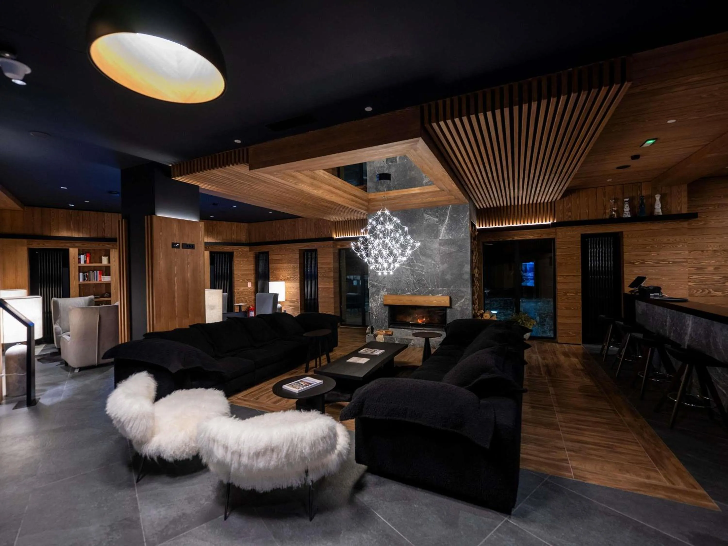 Lounge or bar in Swissôtel Resort Kolasin