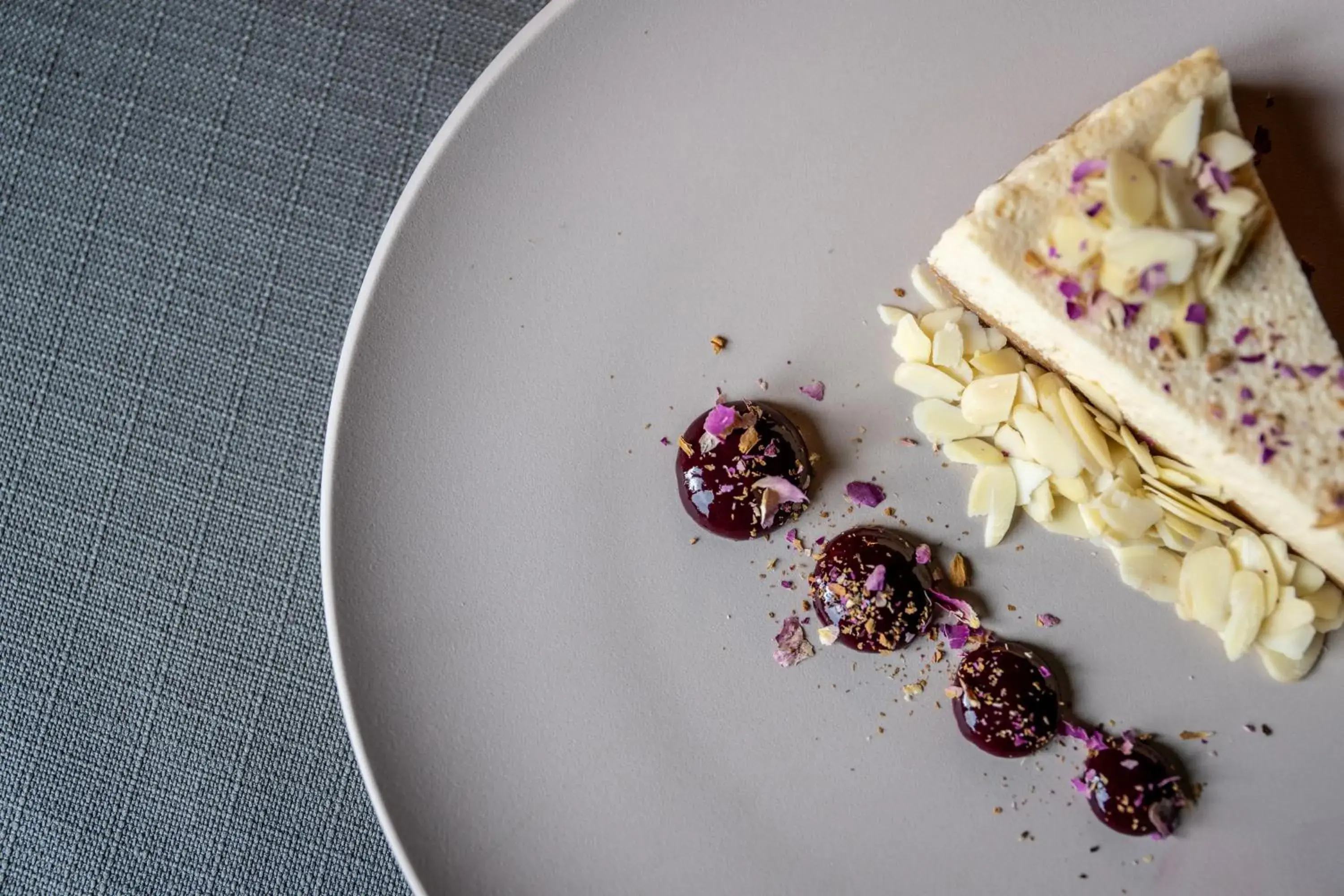 Restaurant/places to eat in Swissôtel Resort Kolasin Restaurant/places to eat in Swissôtel Resort Kolasin