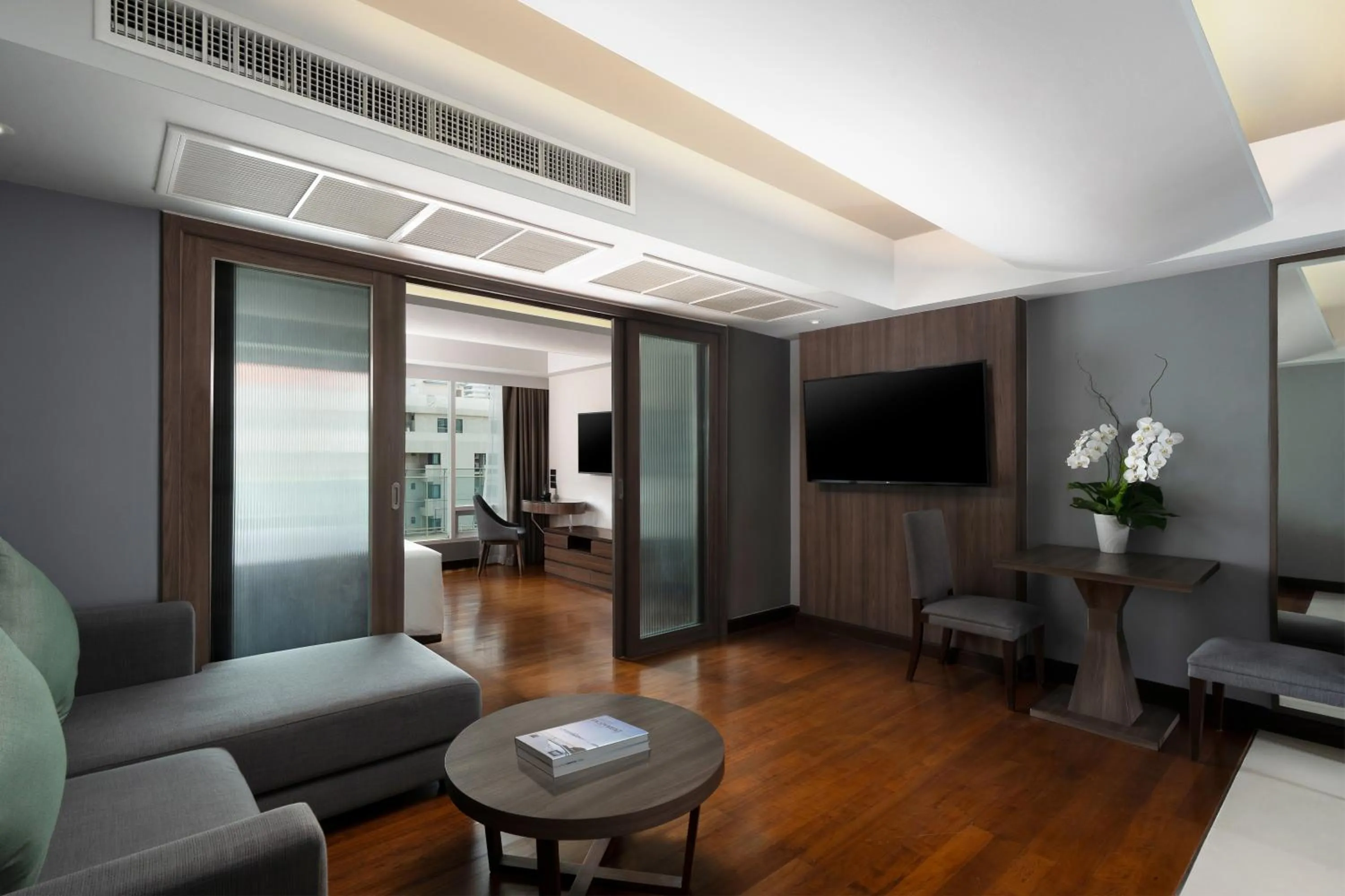 Living room in Novotel Living Bangkok Sukhumvit Legacy