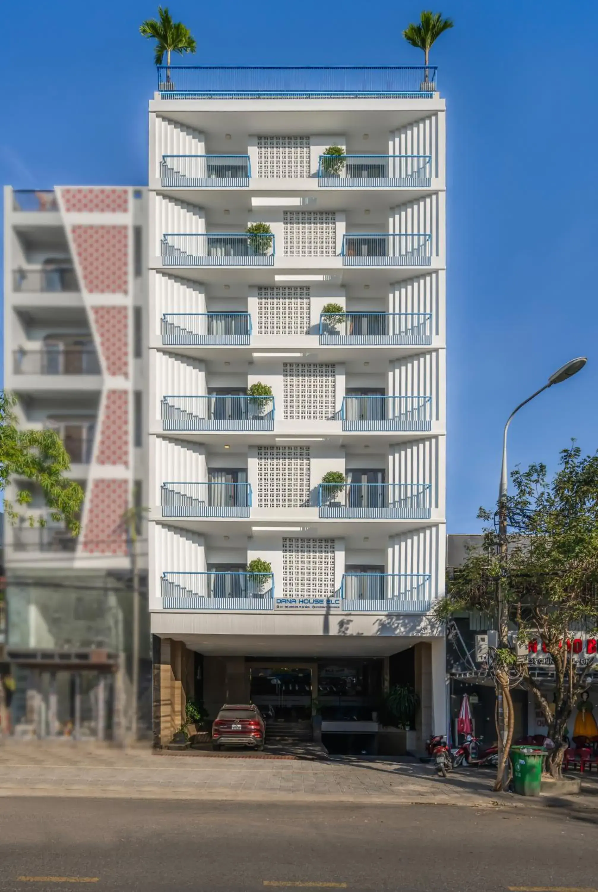 Property building in Dana Boutique Hotel & Apartment Property building in Dana Boutique Hotel & Apartment