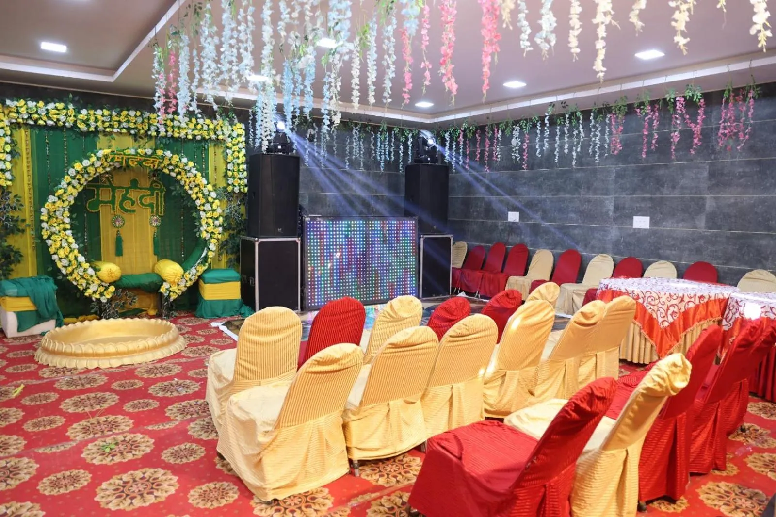 Banquet/Function facilities in Raghav inn