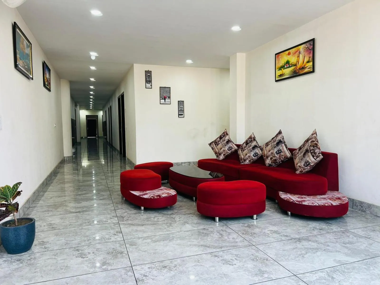 Living room in Raghav inn