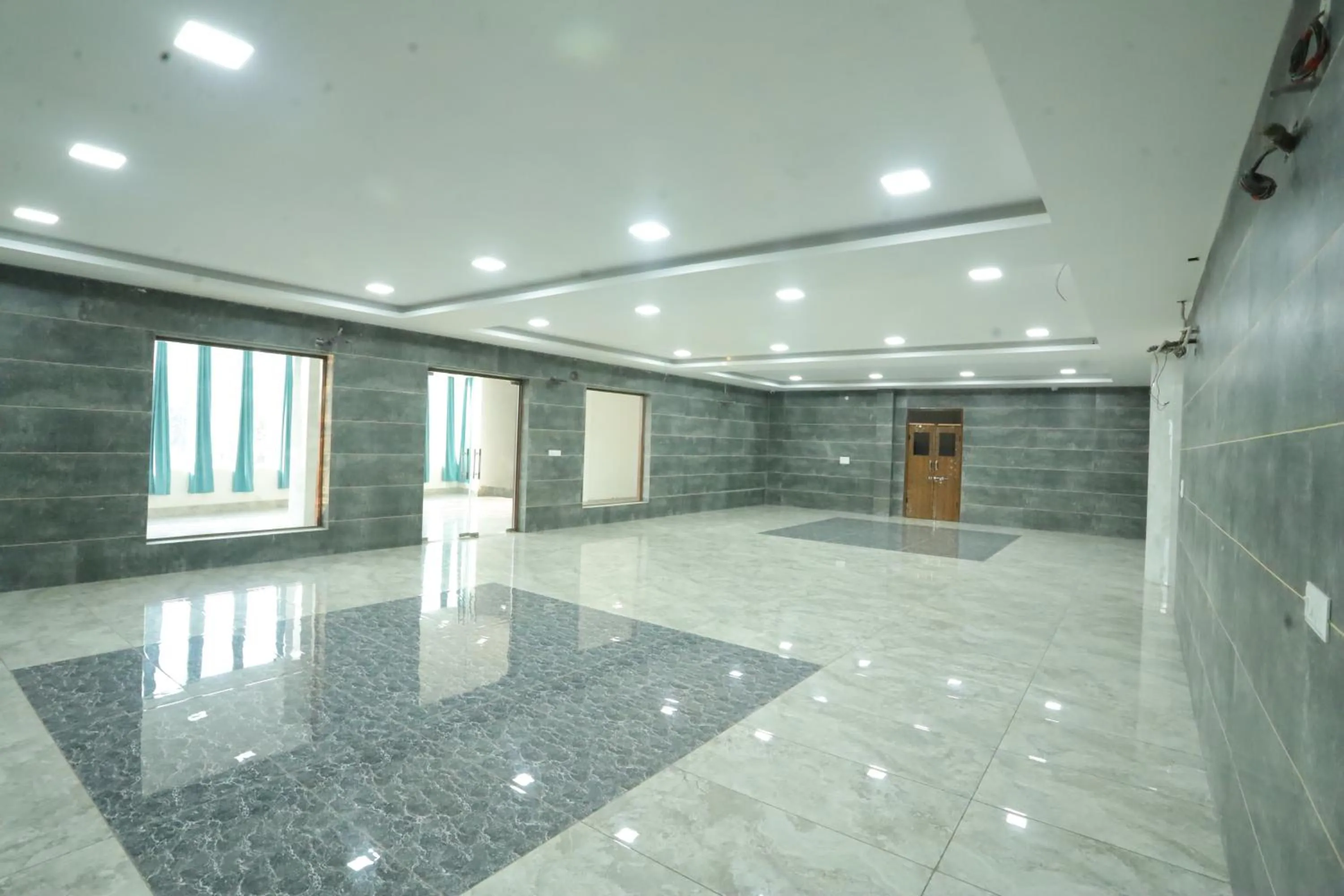 Banquet/Function facilities in Raghav inn