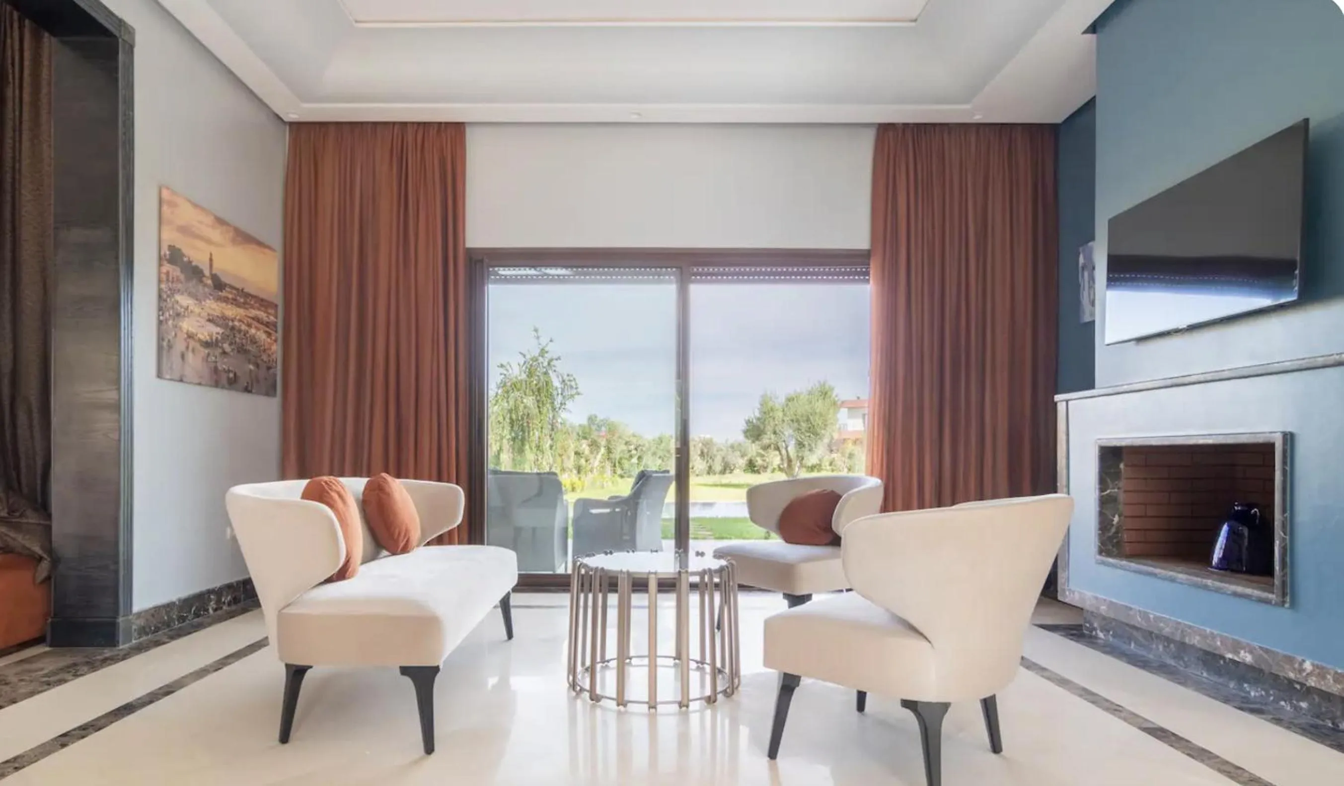 Living room in Konouz Palace