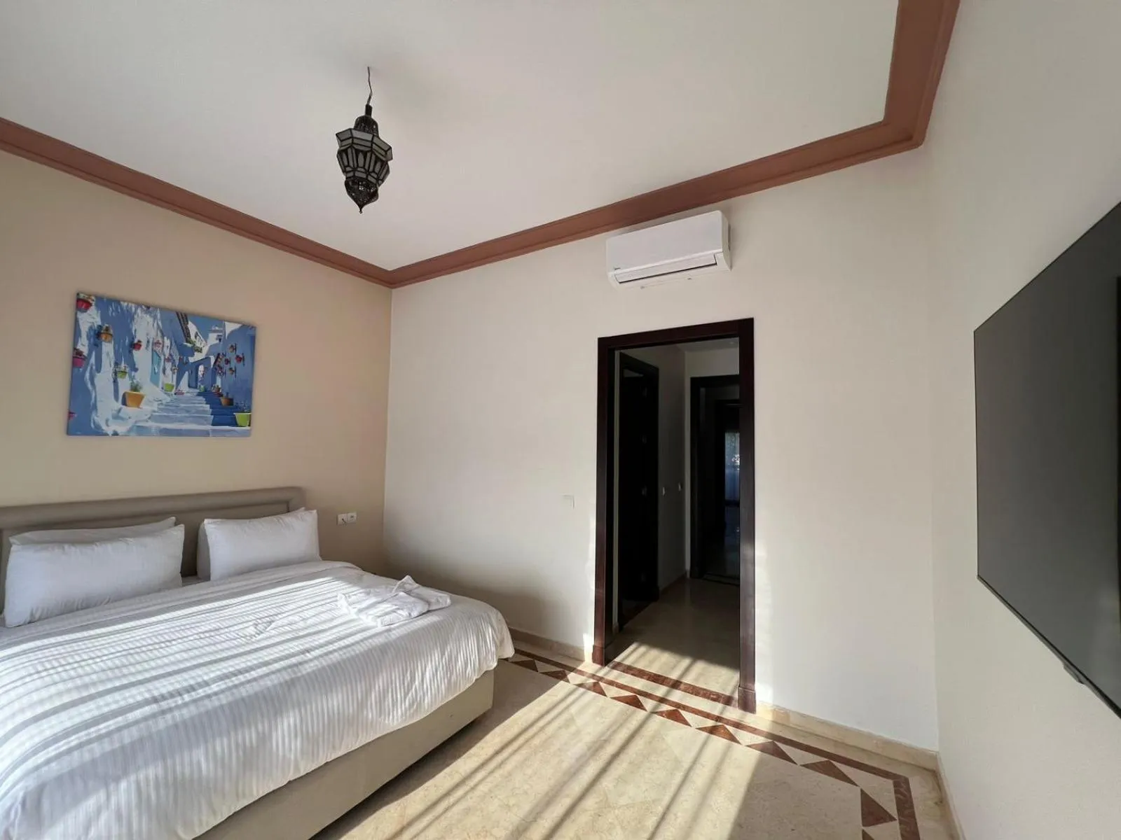 Bed in Konouz Palace