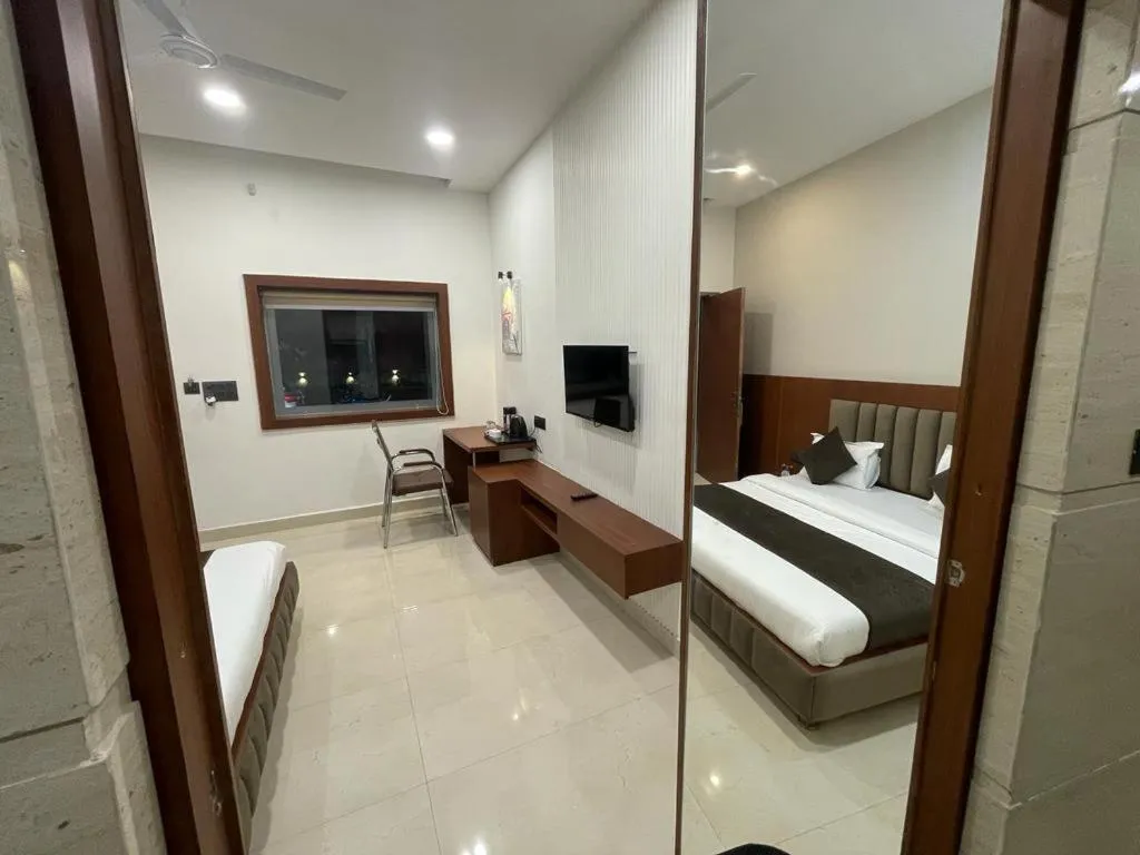 Bedroom, Bed in The Kedar Resort